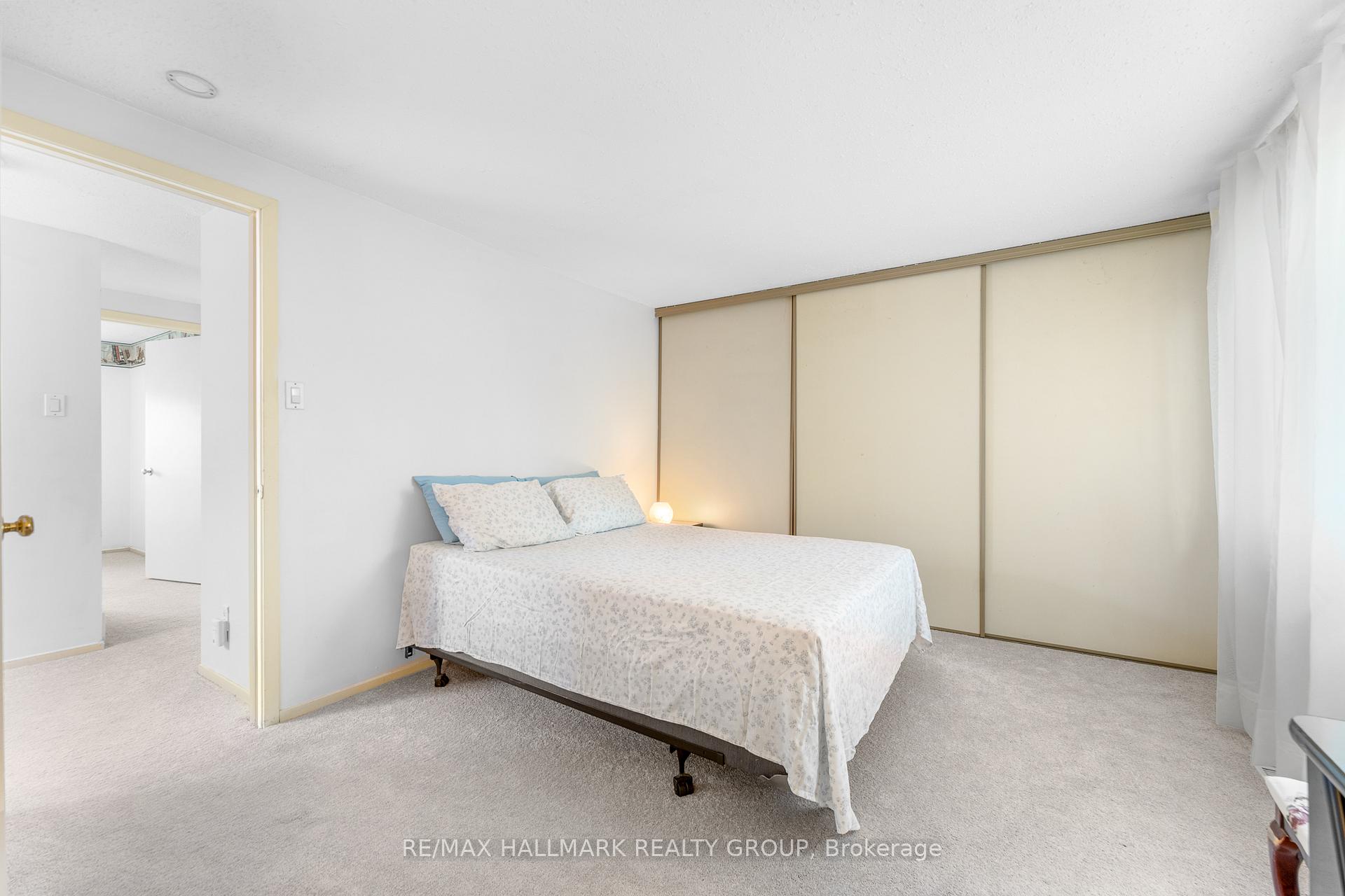Photo 30 of 41 Sovereign Avenue, Ottawa, Craig Henry/Woodvale — HOMEH