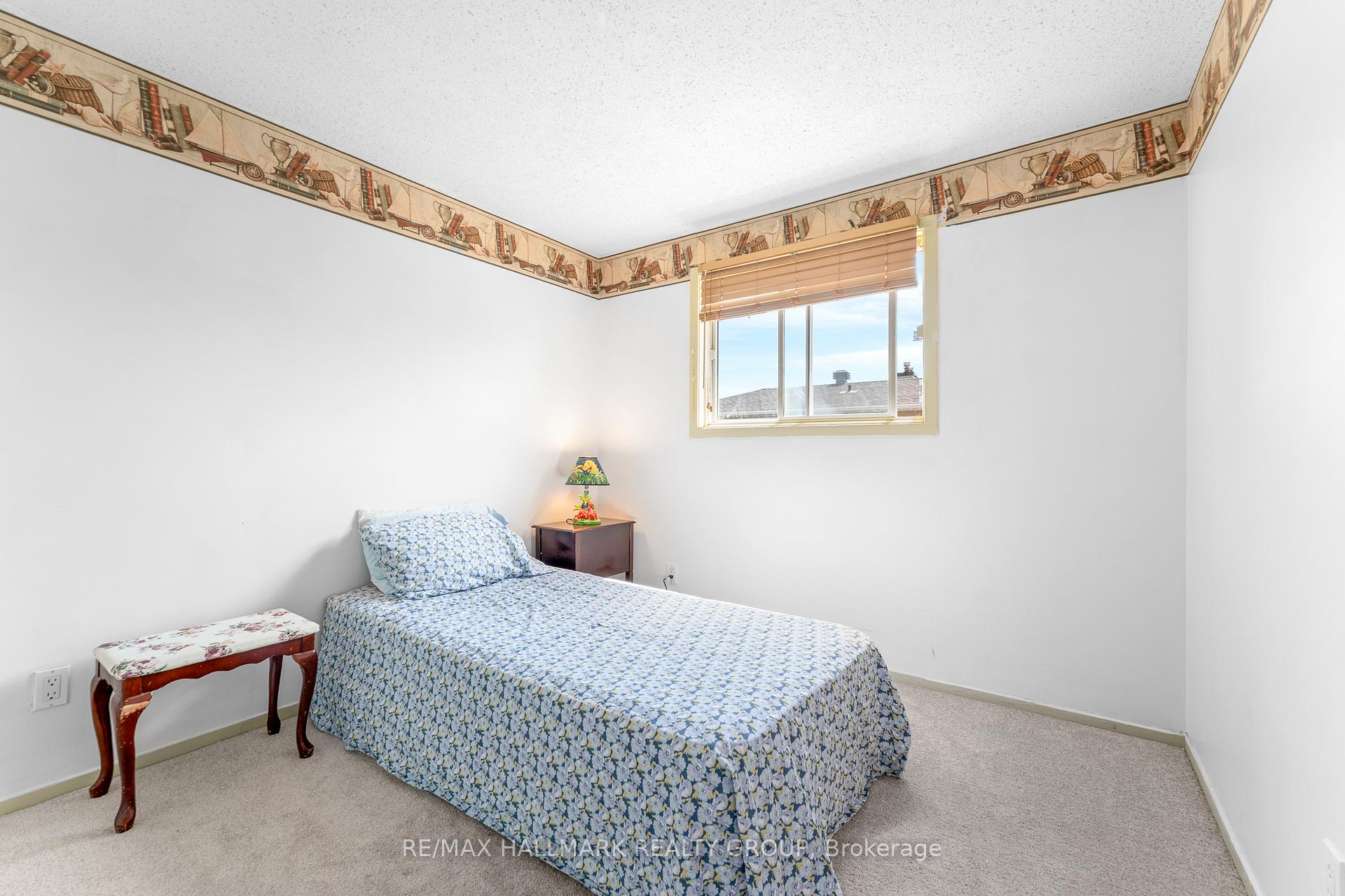 Photo 31 of 41 Sovereign Avenue, Ottawa, Craig Henry/Woodvale — HOMEH