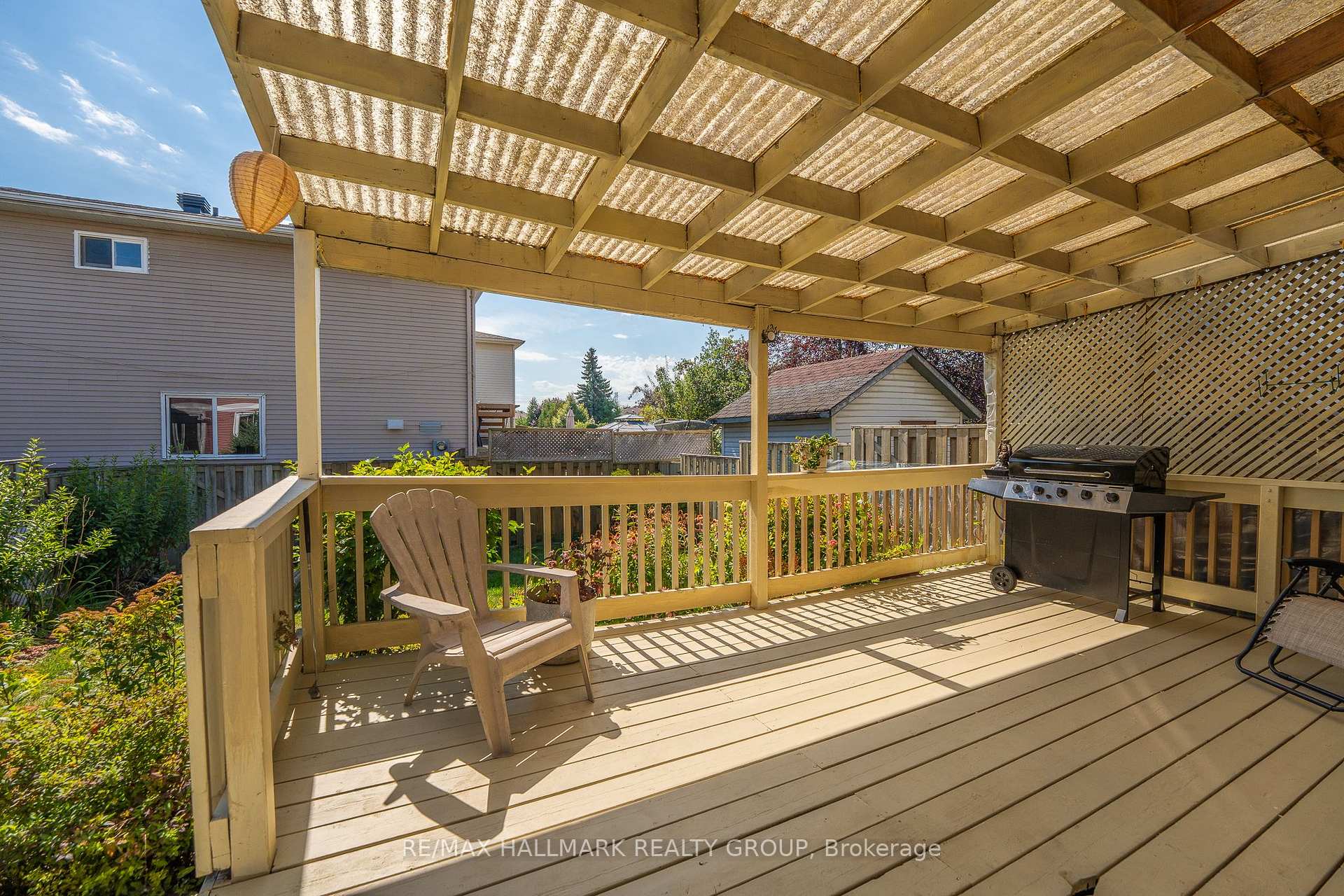 Photo 44 of 41 Sovereign Avenue, Ottawa, Craig Henry/Woodvale — HOMEH