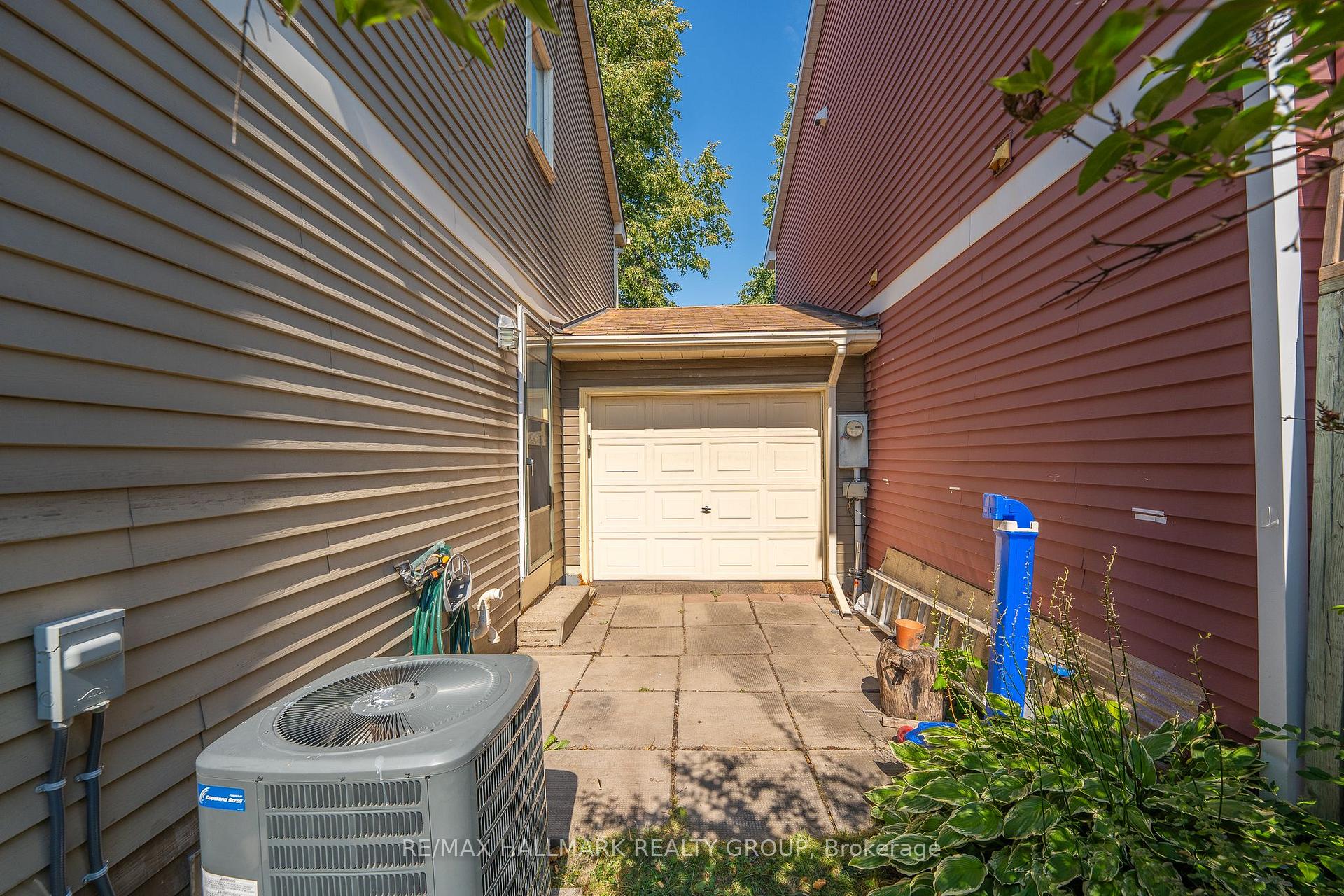 Photo 46 of 41 Sovereign Avenue, Ottawa, Craig Henry/Woodvale — HOMEH