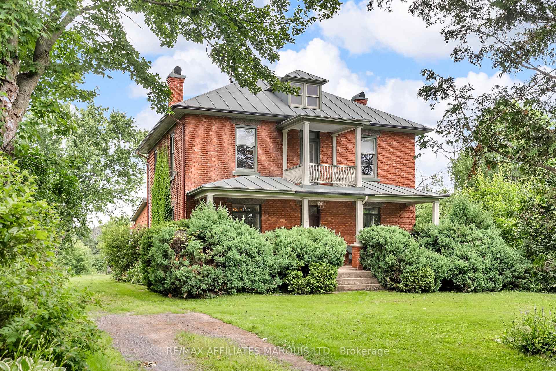 Front of 21227 Roy's Road