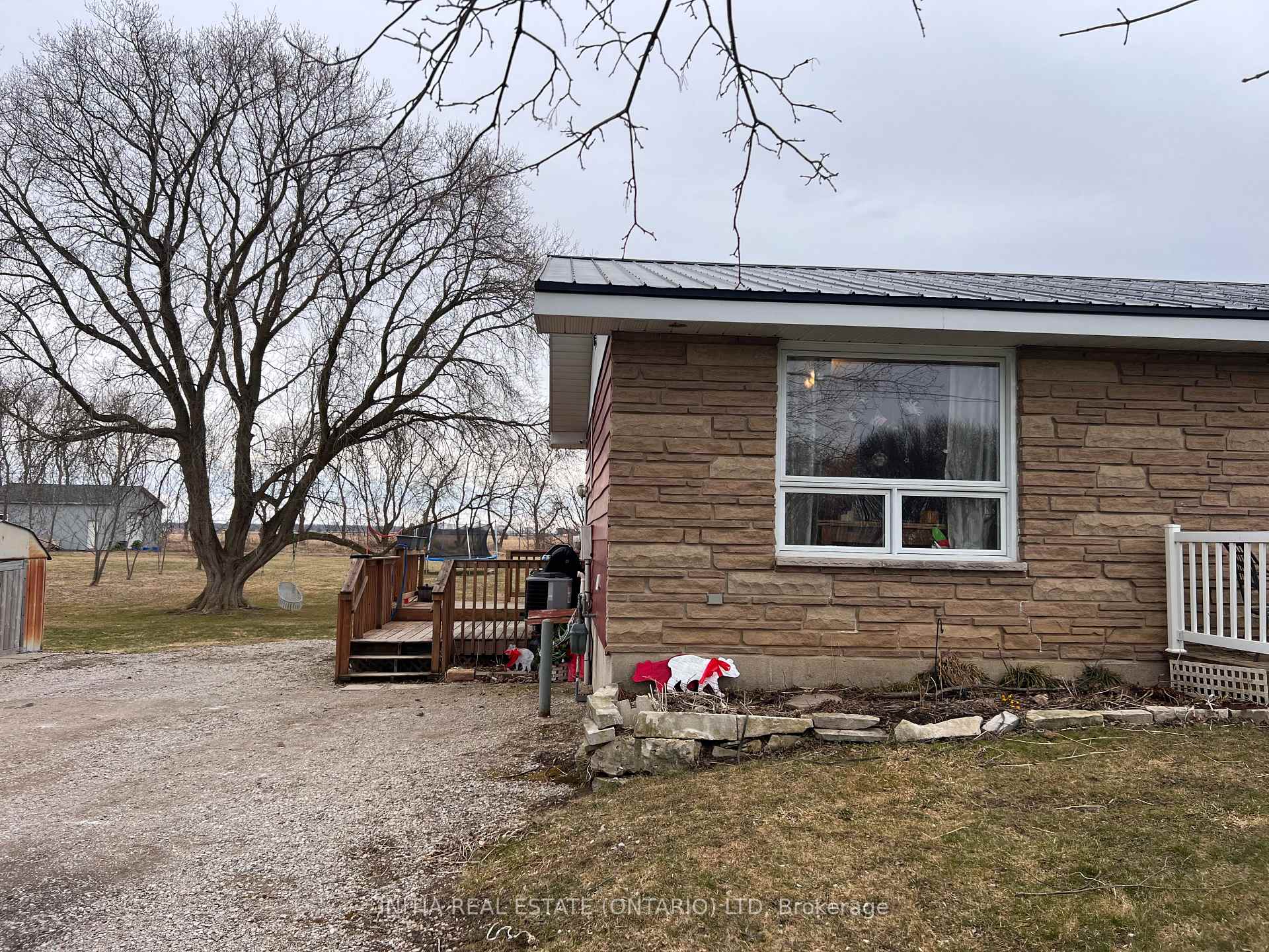 Photo 39 of 69228 Corbett Line, South Huron, Stephen — HOMEH