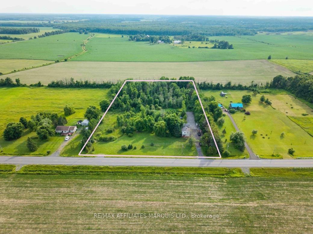Photo 1 of 5042 Johnson Road, South Glengarry, South Glengarry (Charlottenburgh) Twp — HOMEH