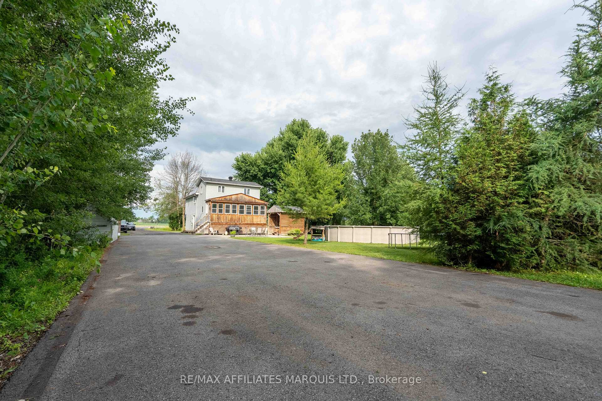 Photo 8 of 5042 Johnson Road, South Glengarry, South Glengarry (Charlottenburgh) Twp — HOMEH