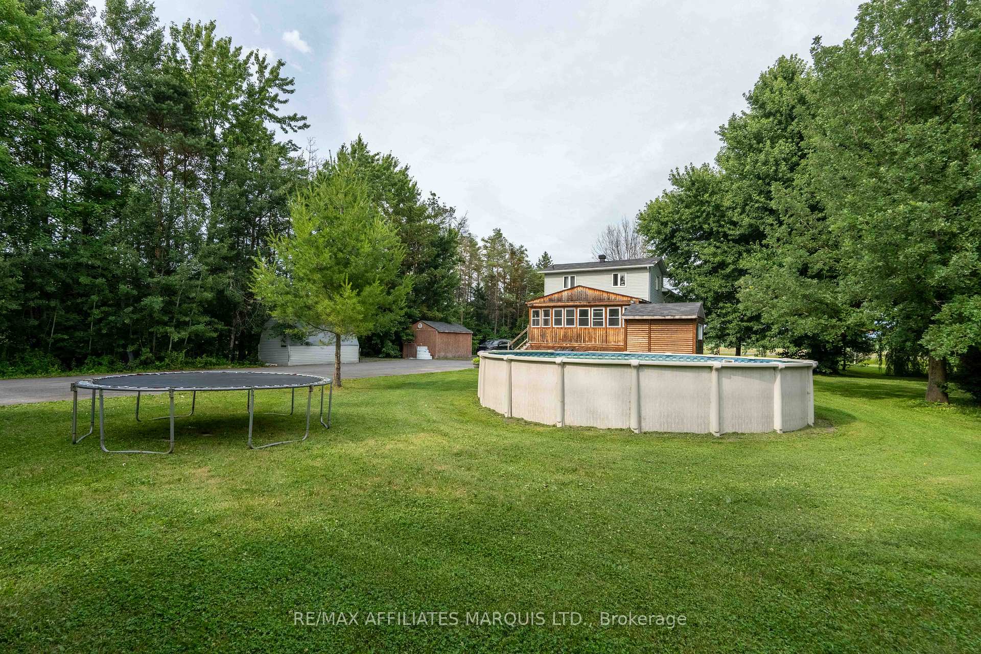 Photo 10 of 5042 Johnson Road, South Glengarry, South Glengarry (Charlottenburgh) Twp — HOMEH