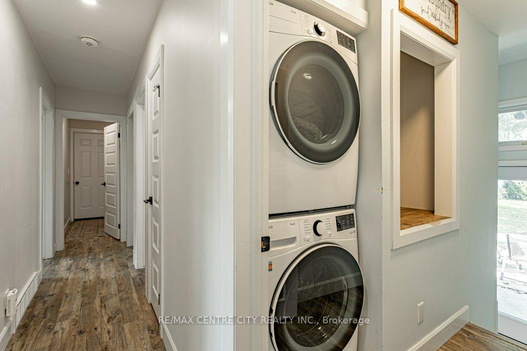 Photo 10 of 194 Appin Road, Southwest Middlesex, Glencoe — HOMEH