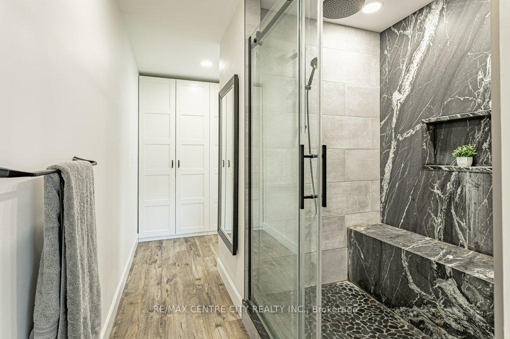 Photo 16 of 194 Appin Road, Southwest Middlesex, Glencoe — HOMEH