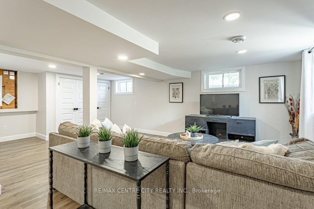 Photo 21 of 194 Appin Road, Southwest Middlesex, Glencoe — HOMEH