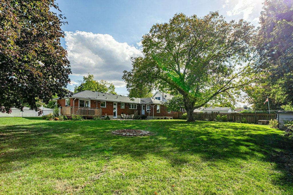 Photo 27 of 194 Appin Road, Southwest Middlesex, Glencoe — HOMEH