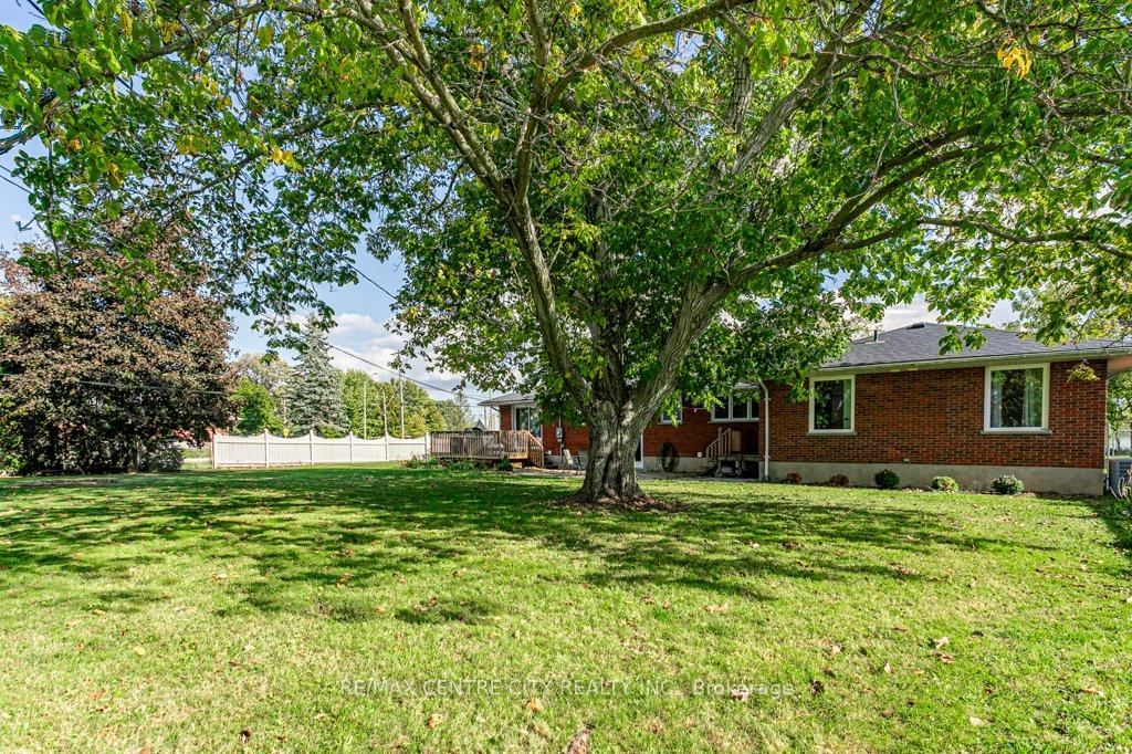 Photo 28 of 194 Appin Road, Southwest Middlesex, Glencoe — HOMEH