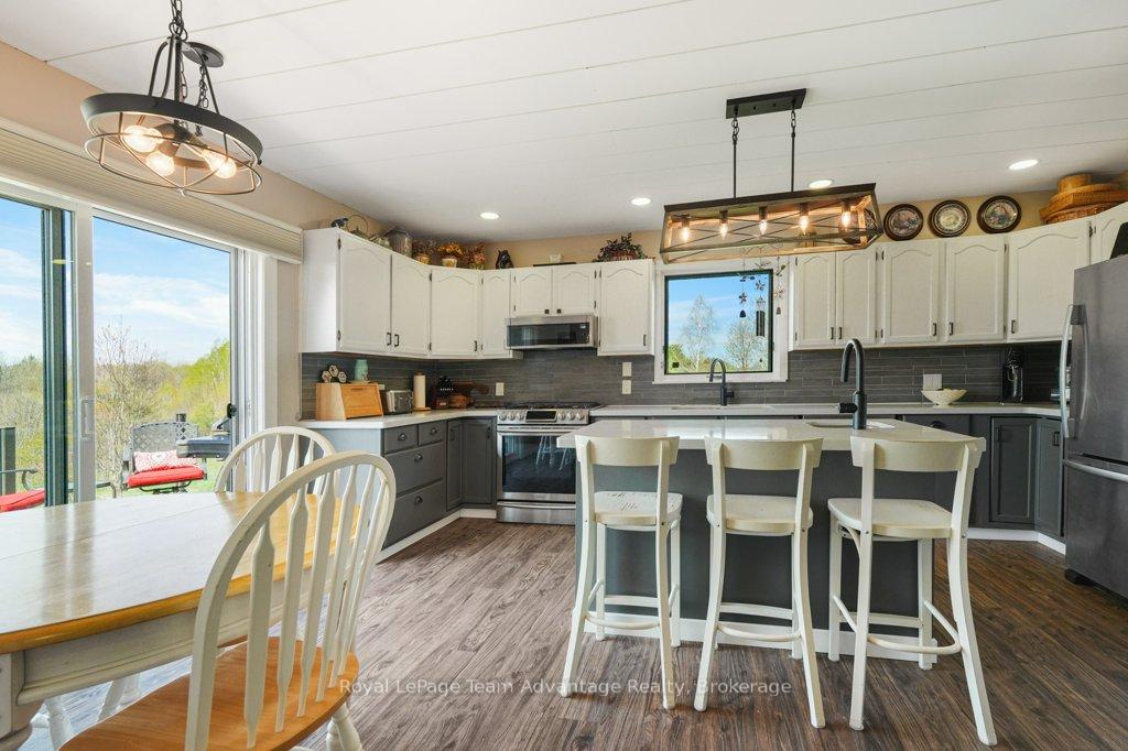 Photo 11 of 25 Bradley Road, Seguin — HOMEH
