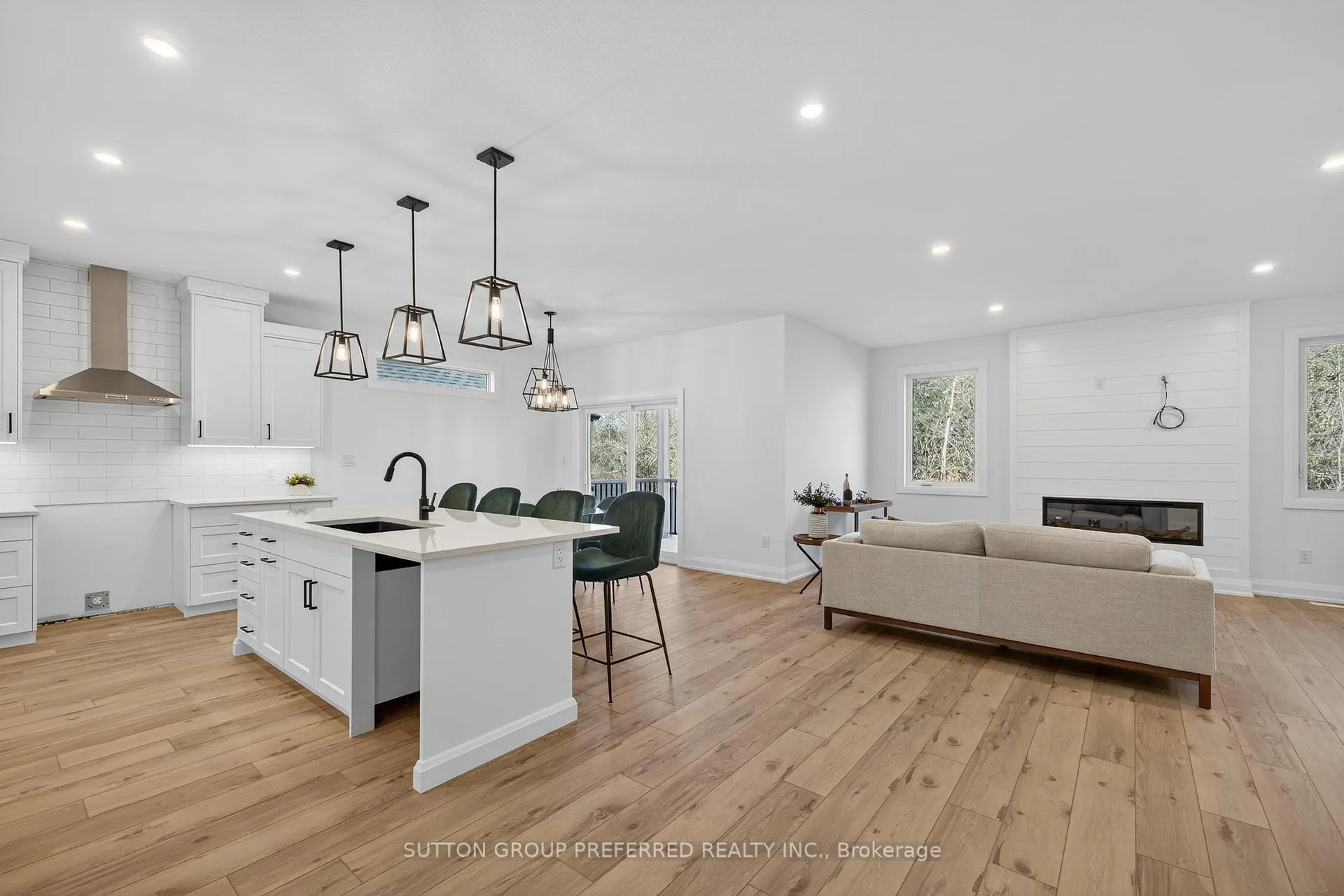 Photo 7 of Unit 22, 175 Glengariff Drive, Southwold, Talbotville — HOMEH