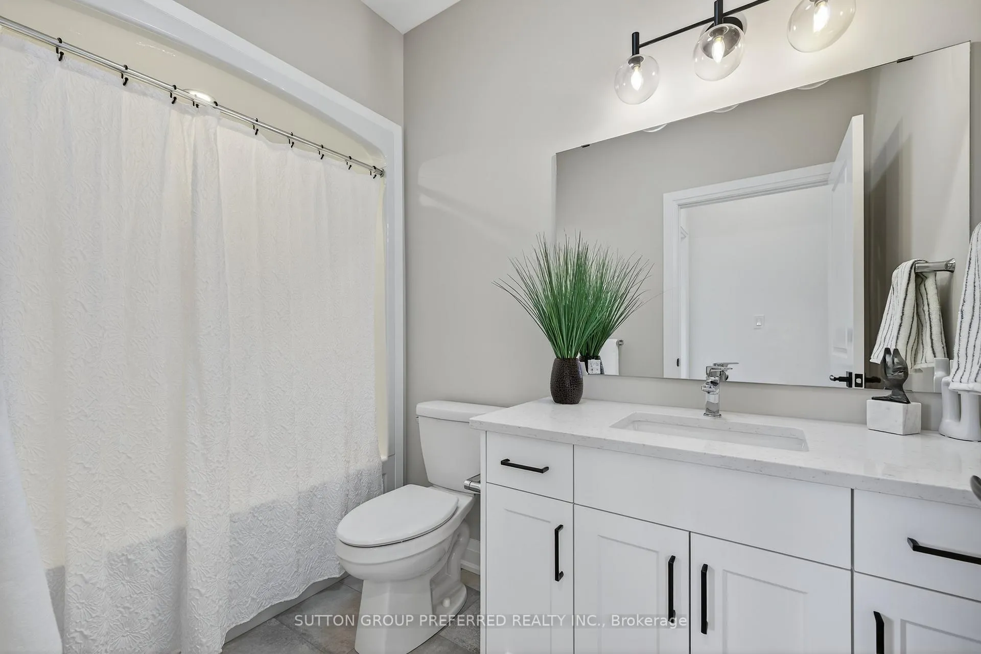 Photo 24 of Unit 22, 175 Glengariff Drive, Southwold, Talbotville — HOMEH