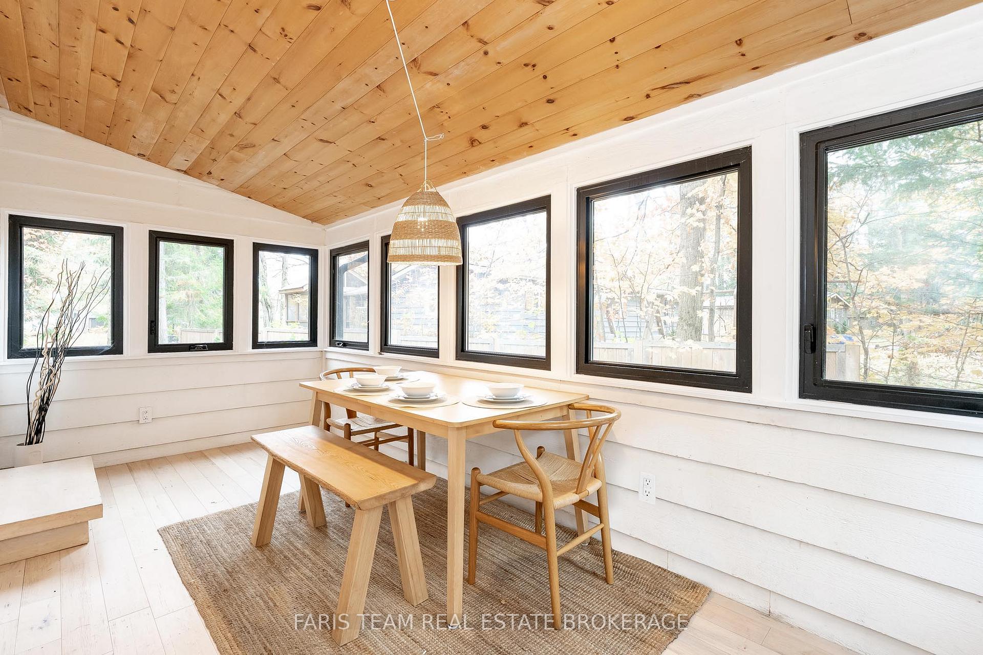 Photo 9 of 7475 Island Crescent, Severn, Washago — HOMEH