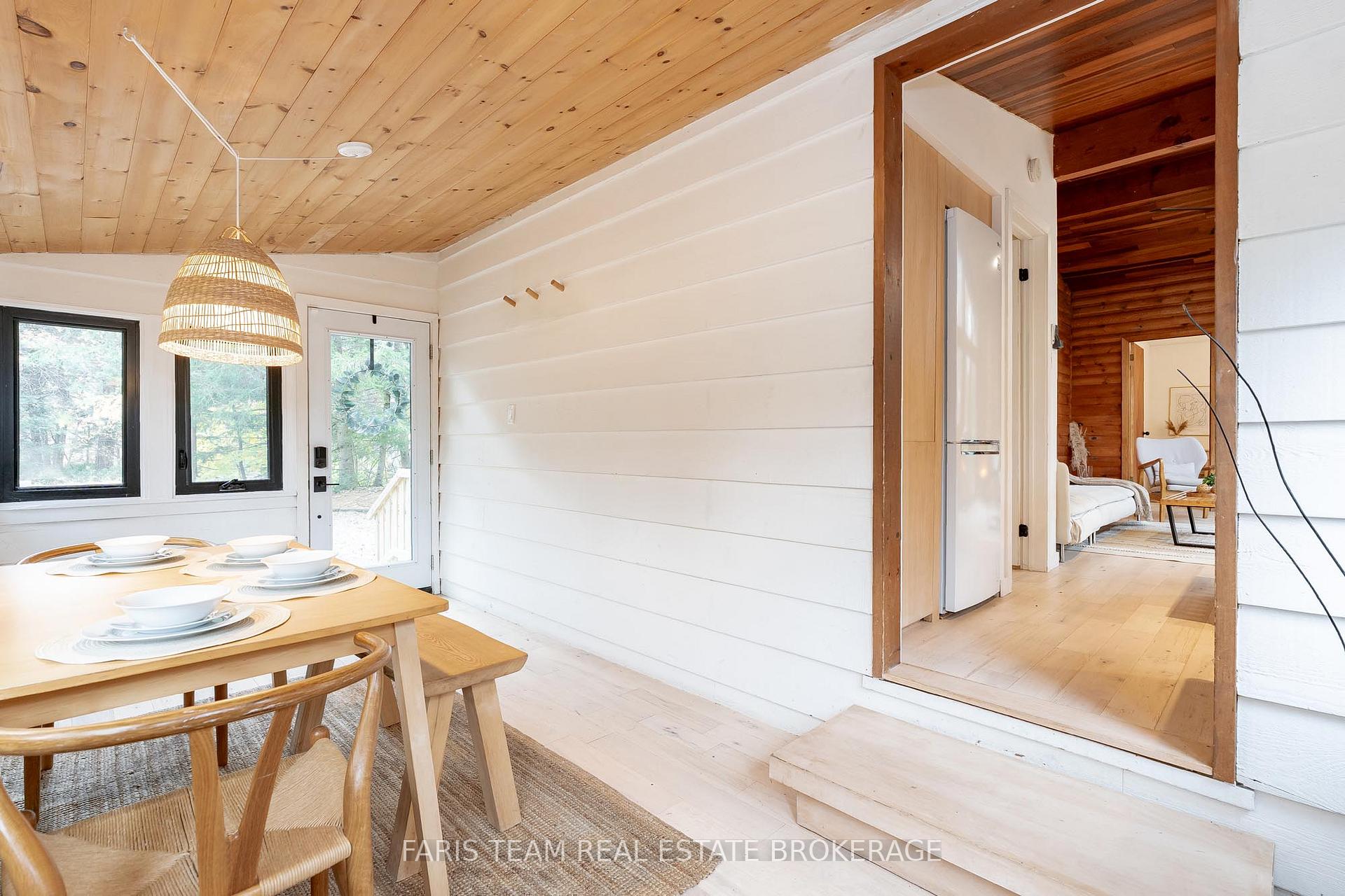 Photo 10 of 7475 Island Crescent, Severn, Washago — HOMEH