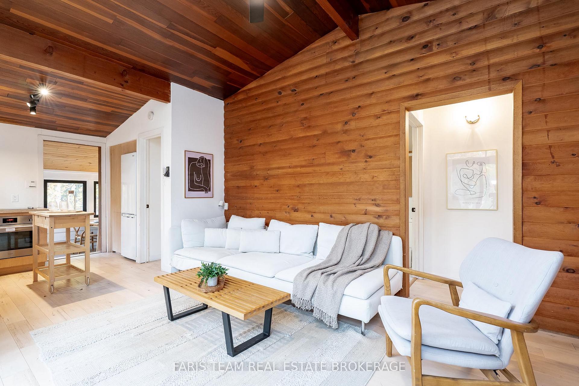 Photo 13 of 7475 Island Crescent, Severn, Washago — HOMEH