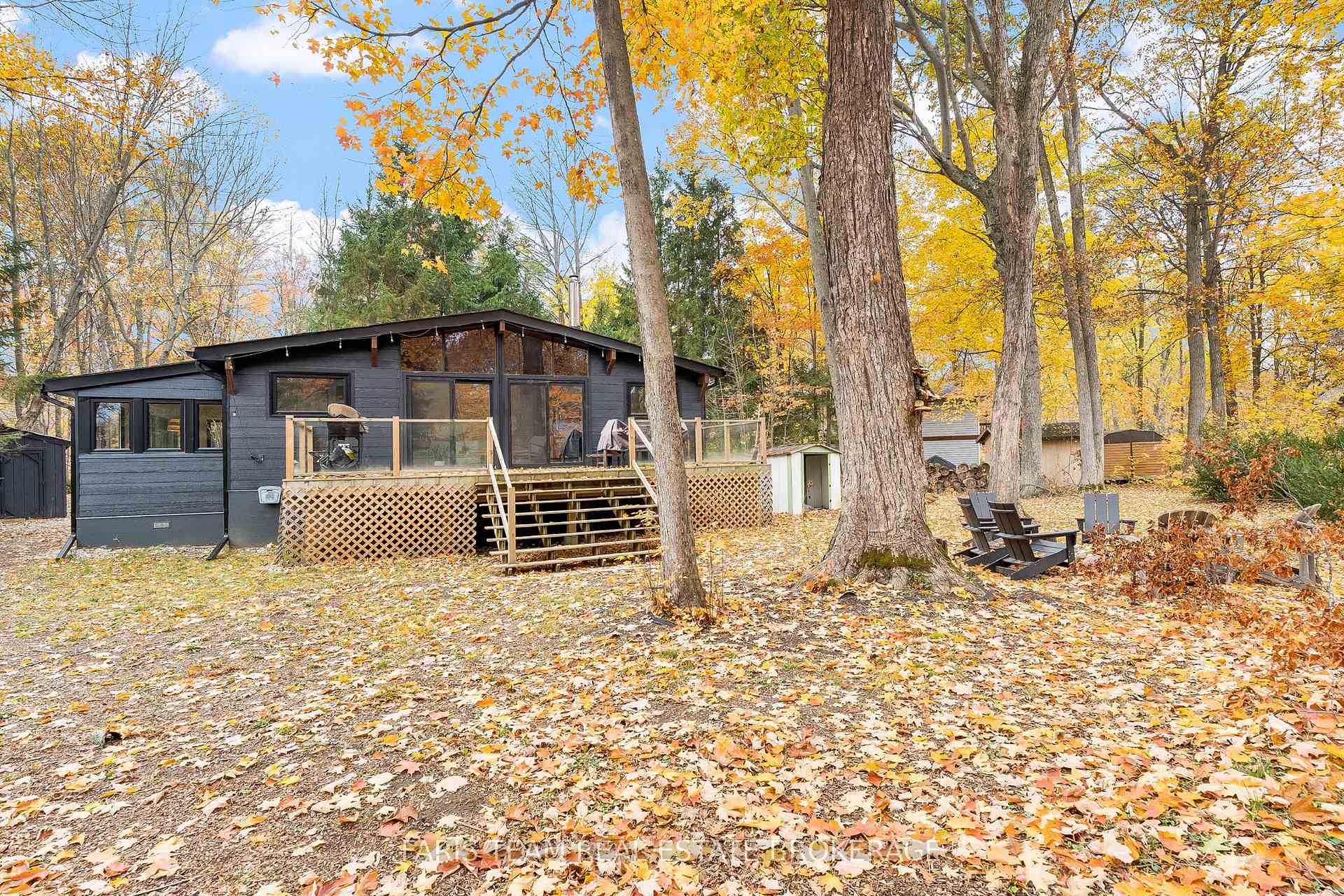 Photo 24 of 7475 Island Crescent, Severn, Washago — HOMEH