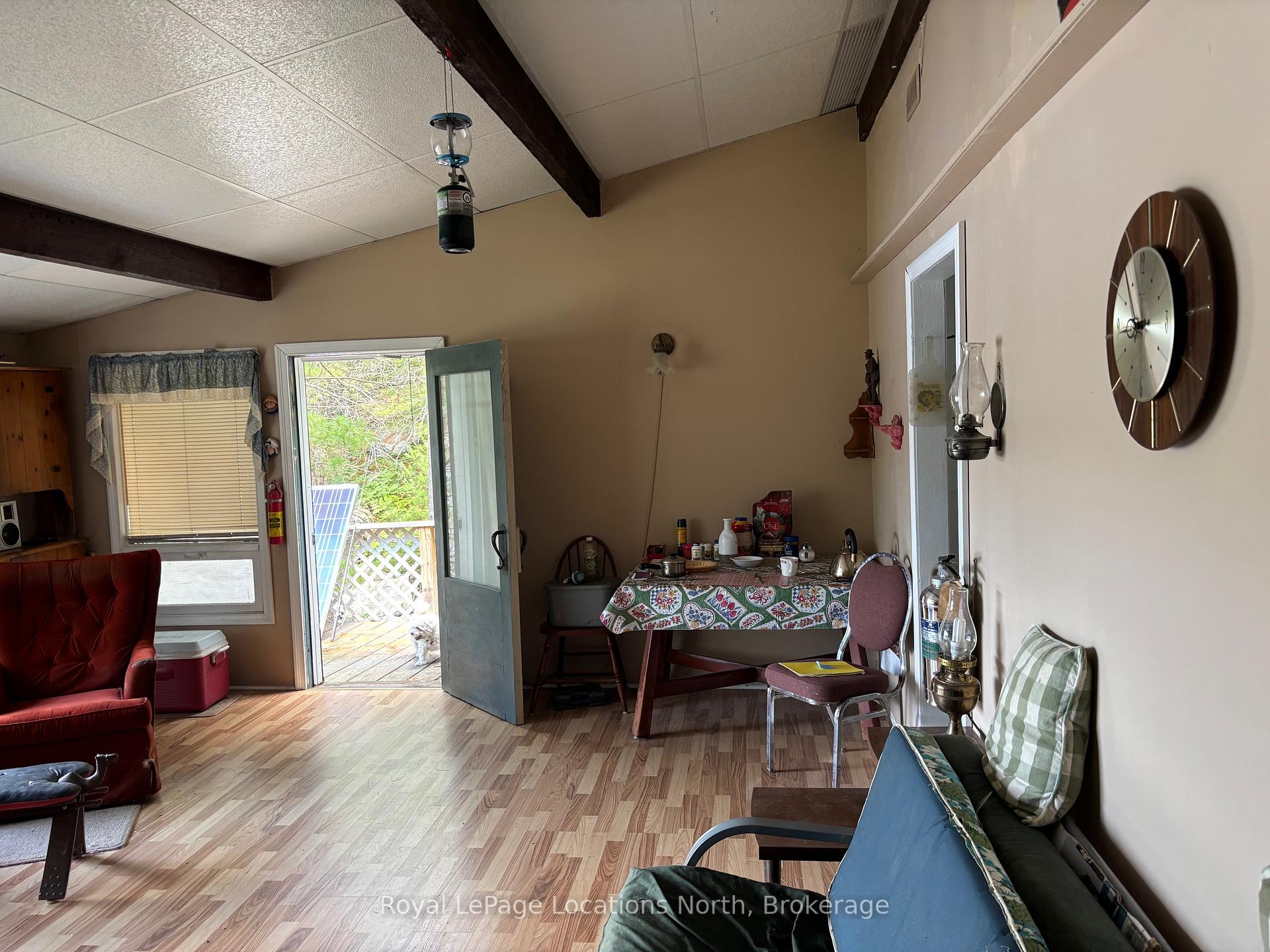 Photo 20 of 31 Bowood Road, Seguin — HOMEH