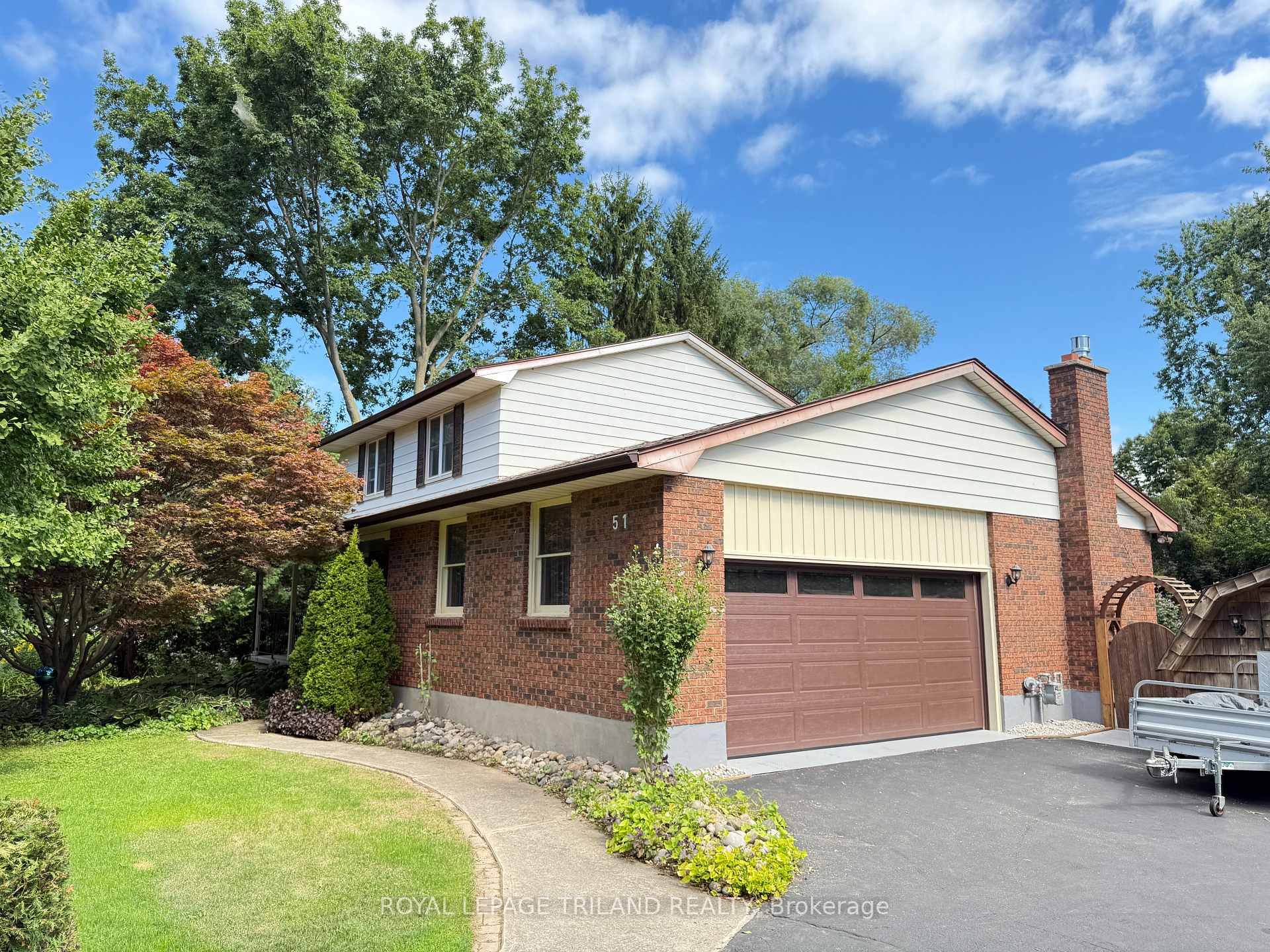 Front of 10280 Talbotville Gore Road