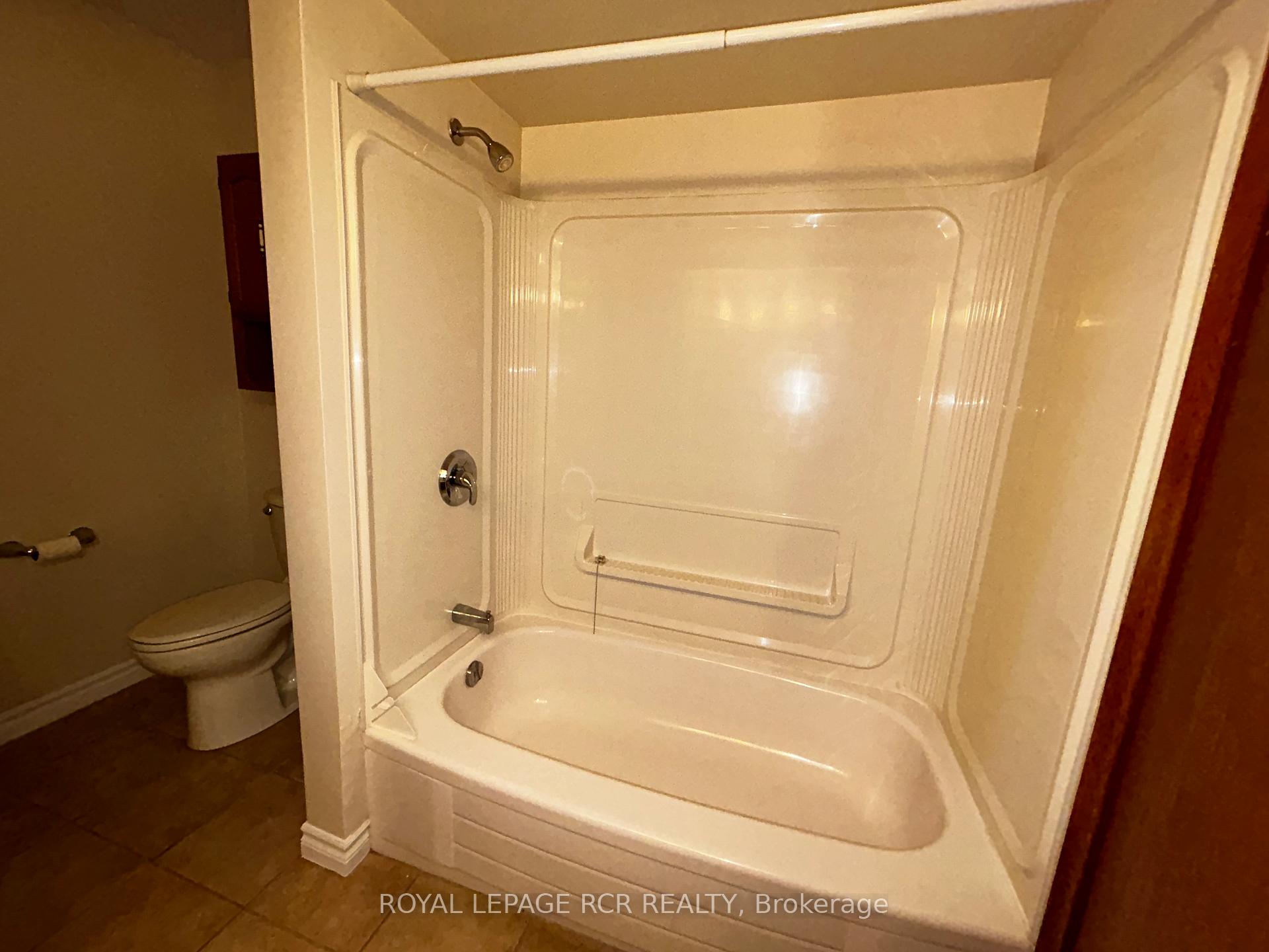 Photo 16 of Unit Main Floor, 427 Pine Grove Avenue, Shelburne — HOMEH