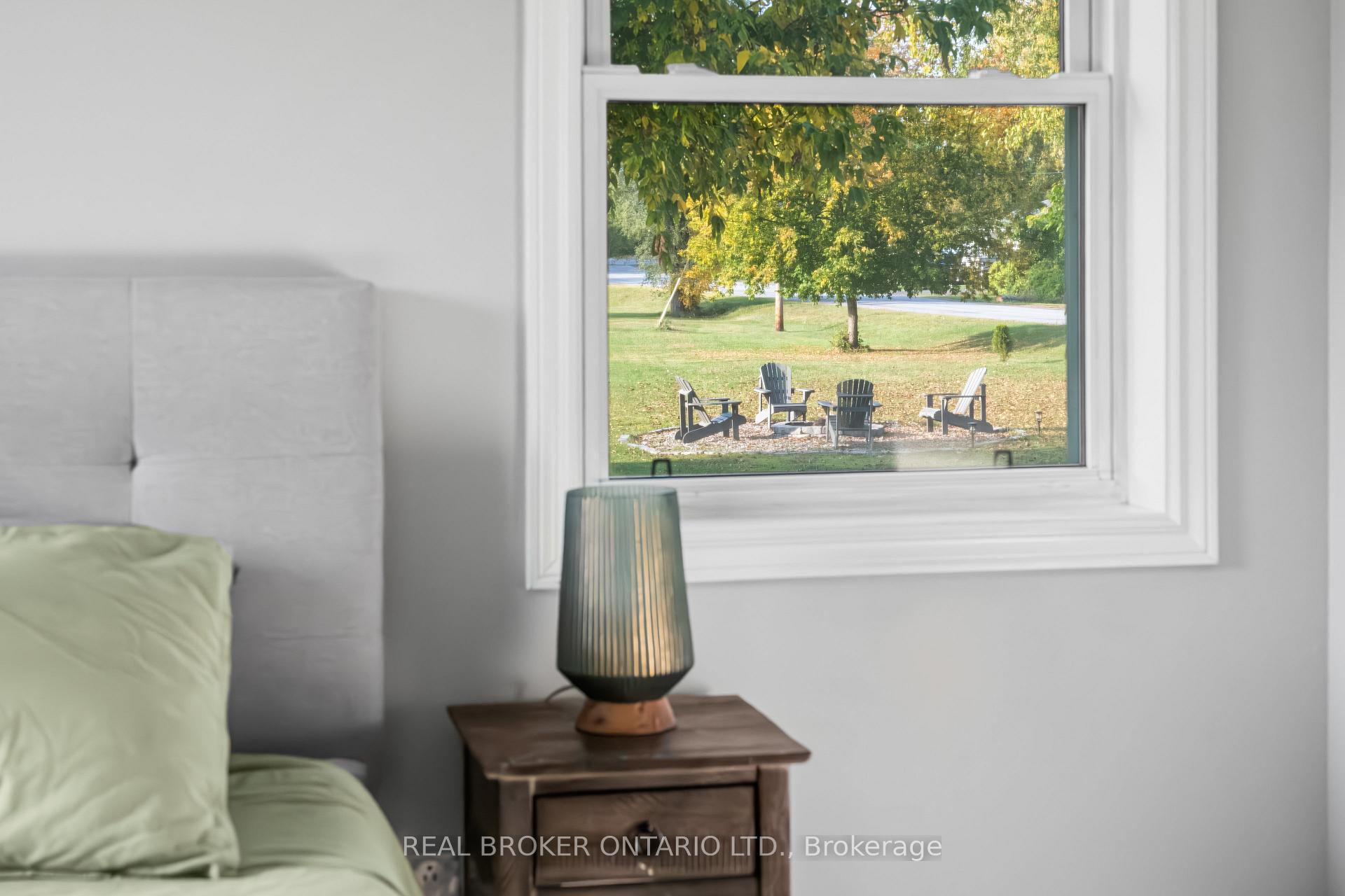 Photo 22 of 60 Union Street, Smiths Falls — HOMEH