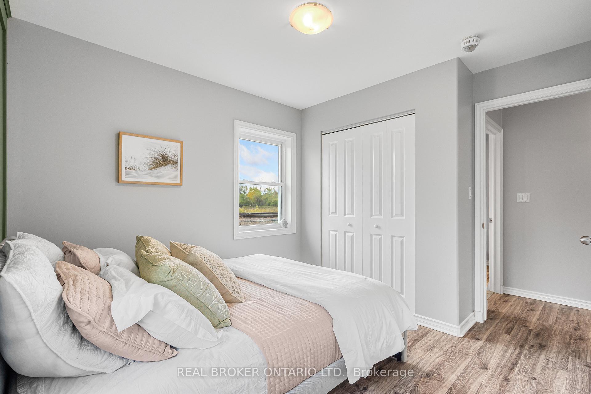 Photo 25 of 60 Union Street, Smiths Falls — HOMEH