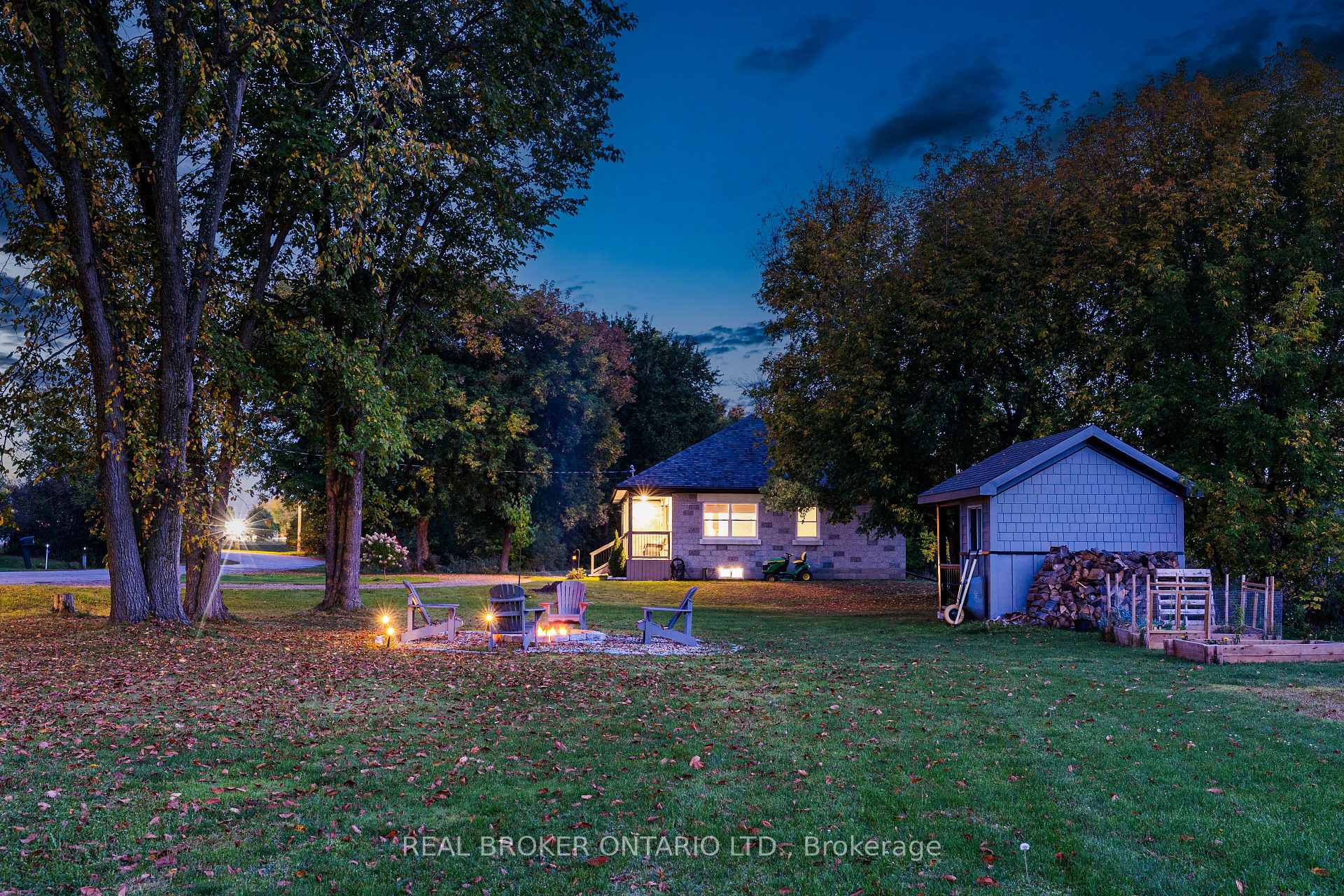 Photo 34 of 60 Union Street, Smiths Falls — HOMEH