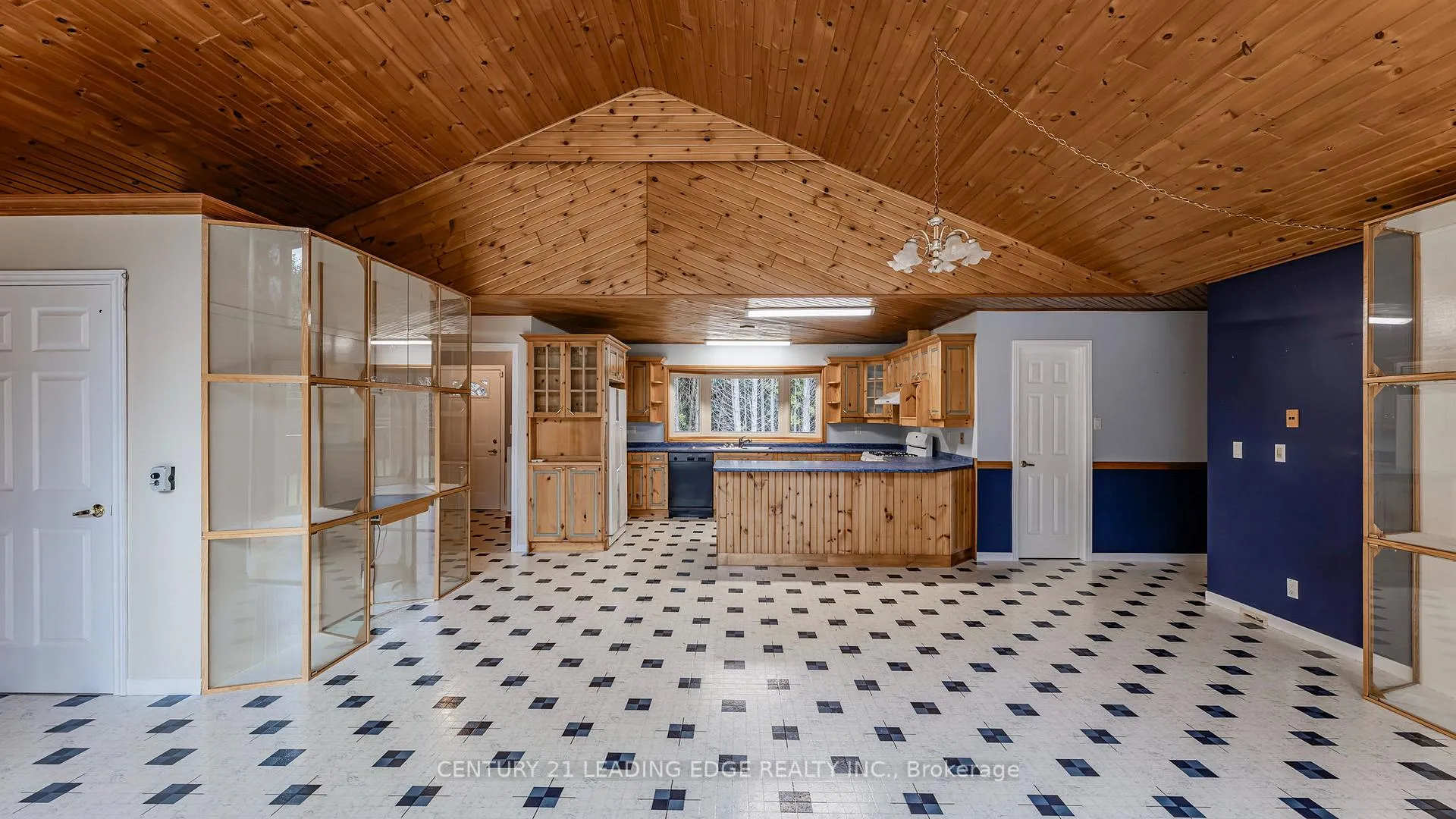 Photo 11 of 430 Cragg Road, Scugog, Rural Scugog — HOMEH
