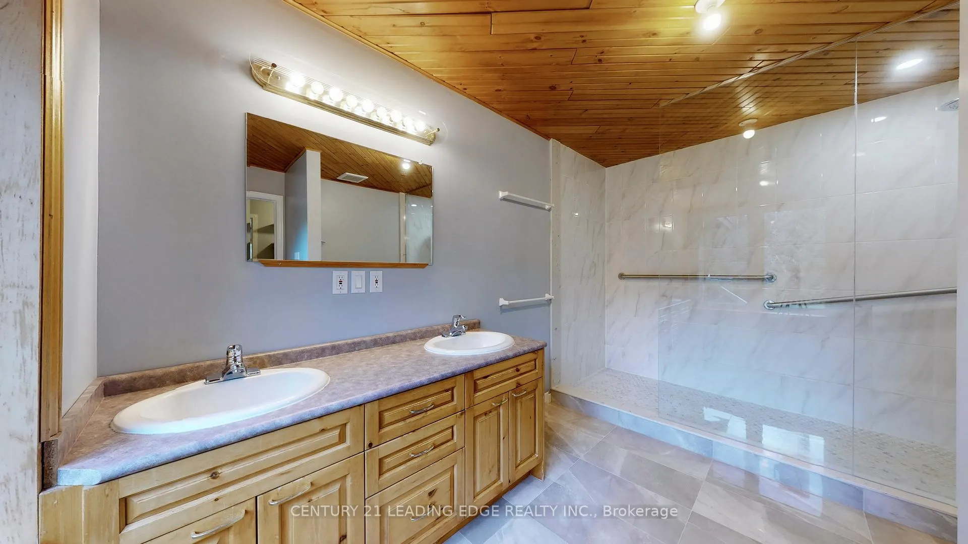 Photo 21 of 430 Cragg Road, Scugog, Rural Scugog — HOMEH