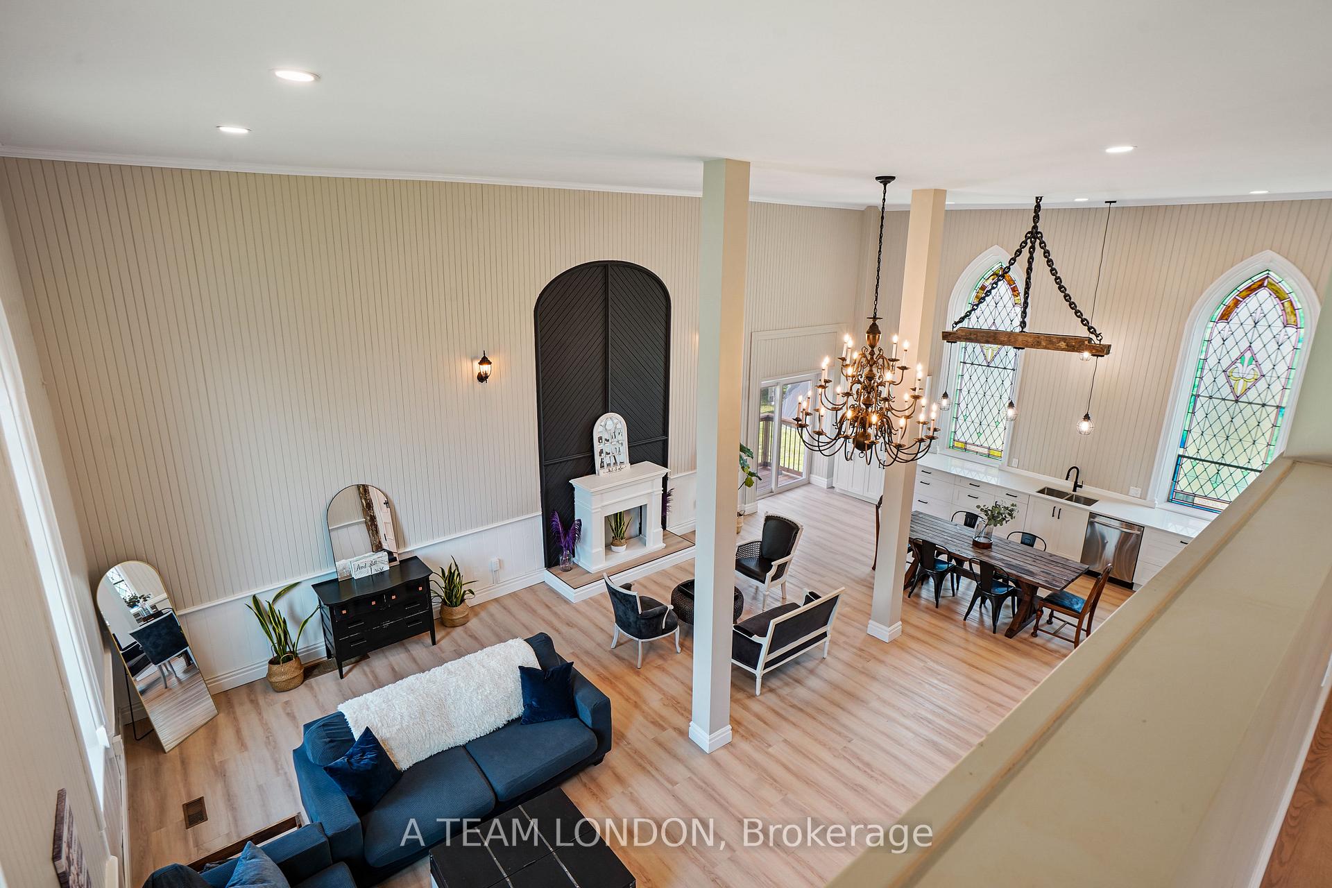 Photo 10 of 10096 Iona Road, Southwold, Iona Station — HOMEH