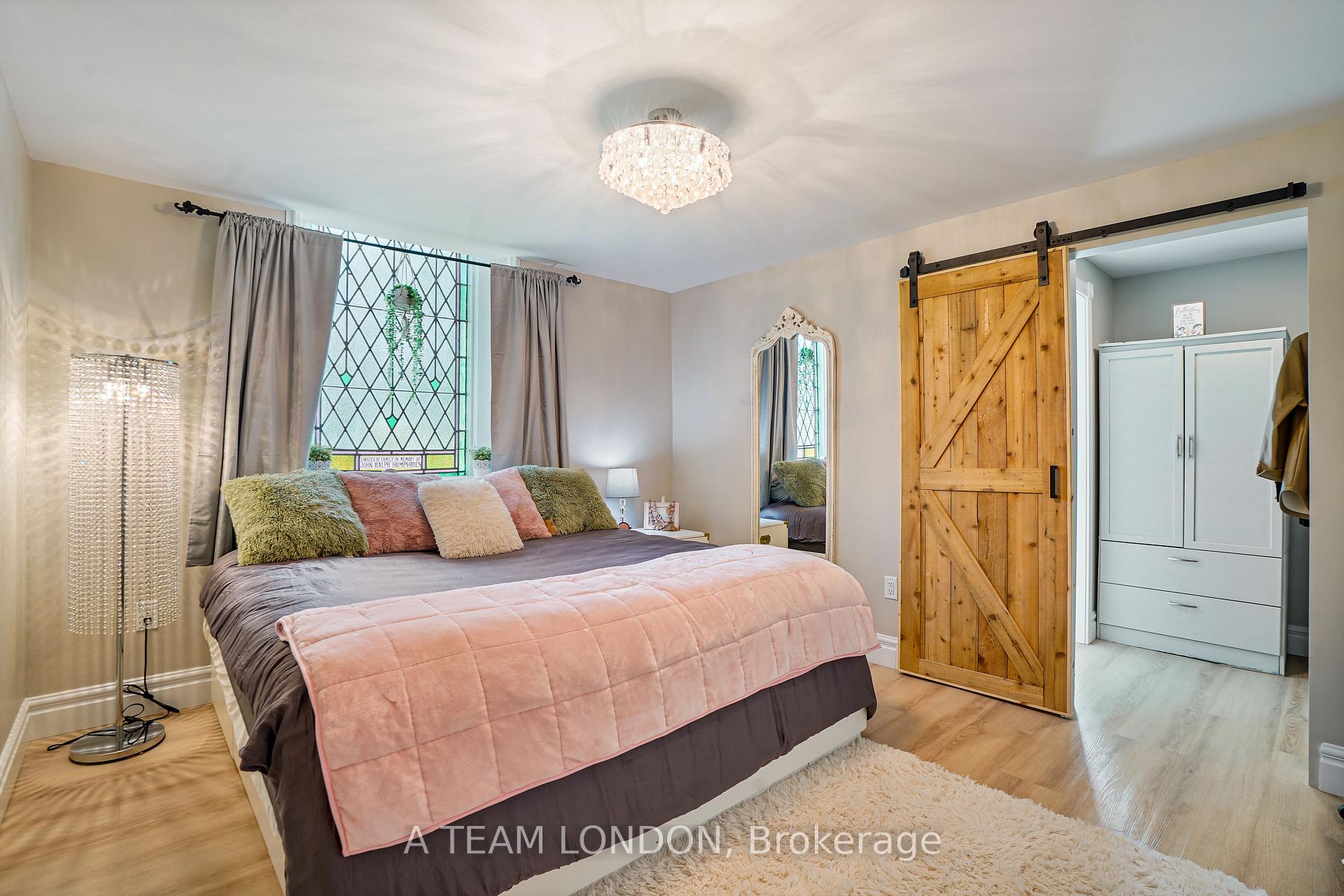 Photo 11 of 10096 Iona Road, Southwold, Iona Station — HOMEH