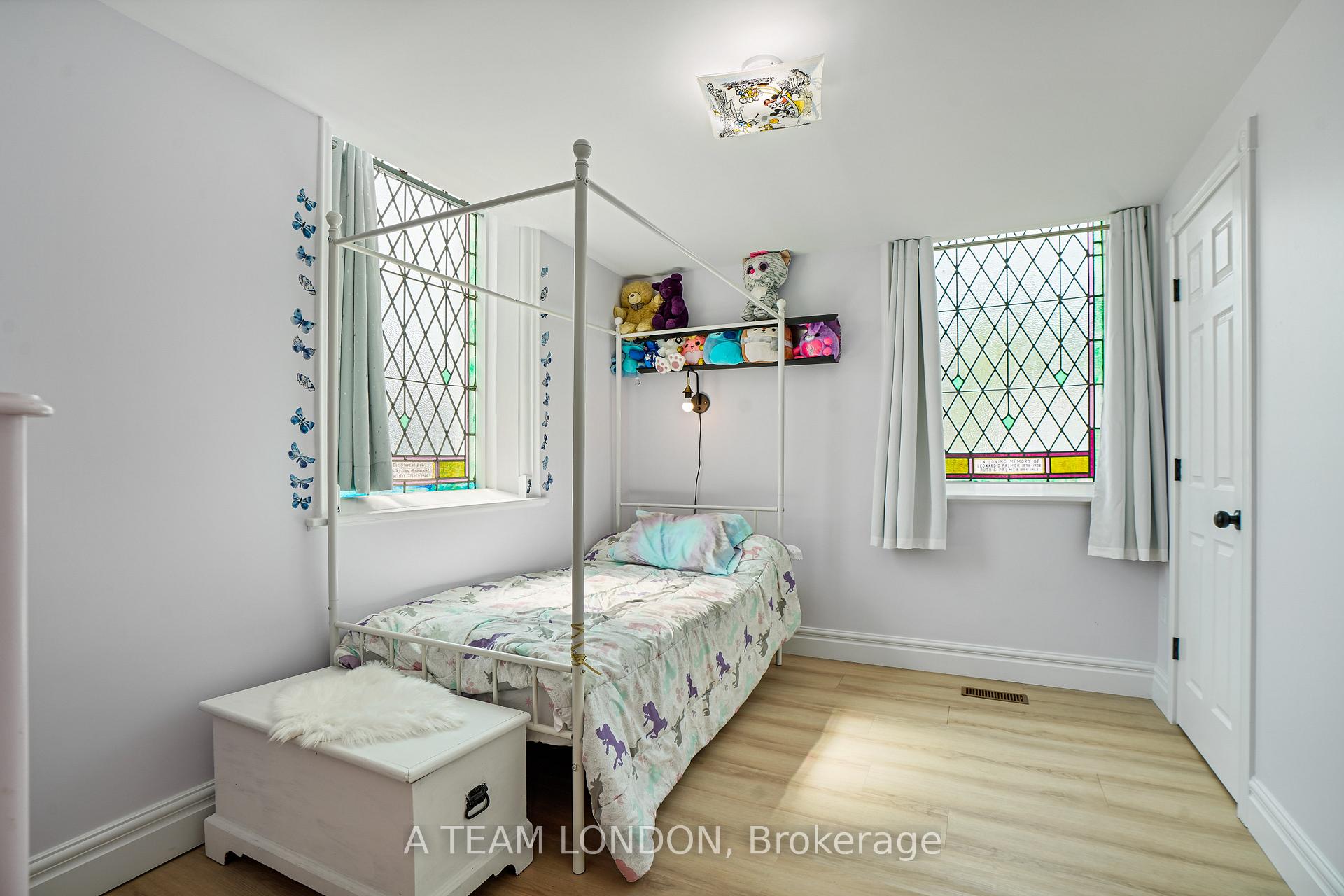Photo 15 of 10096 Iona Road, Southwold, Iona Station — HOMEH