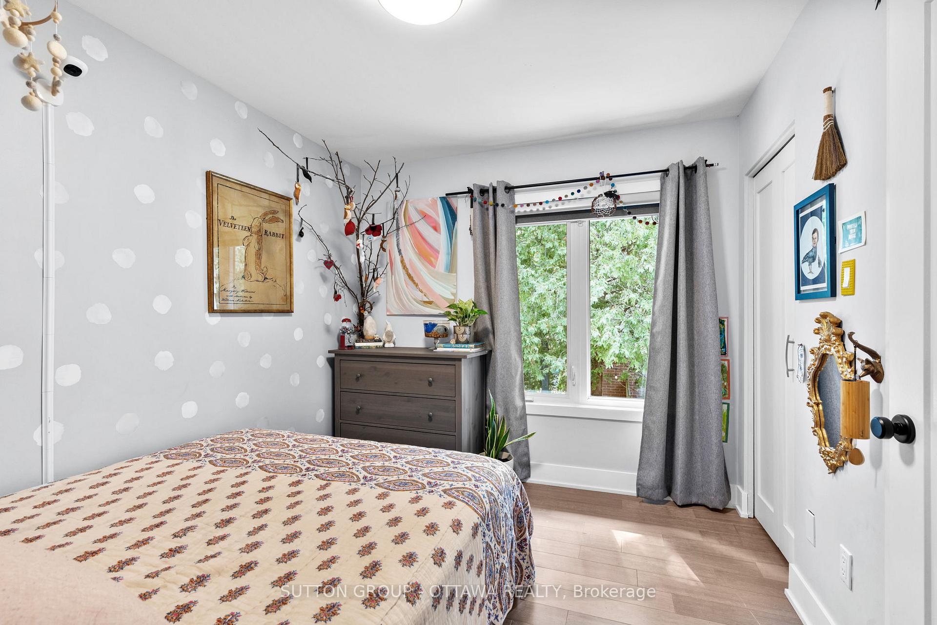 Photo 21 of 100 Monterey Drive, Ottawa, Leslie Park — HOMEH