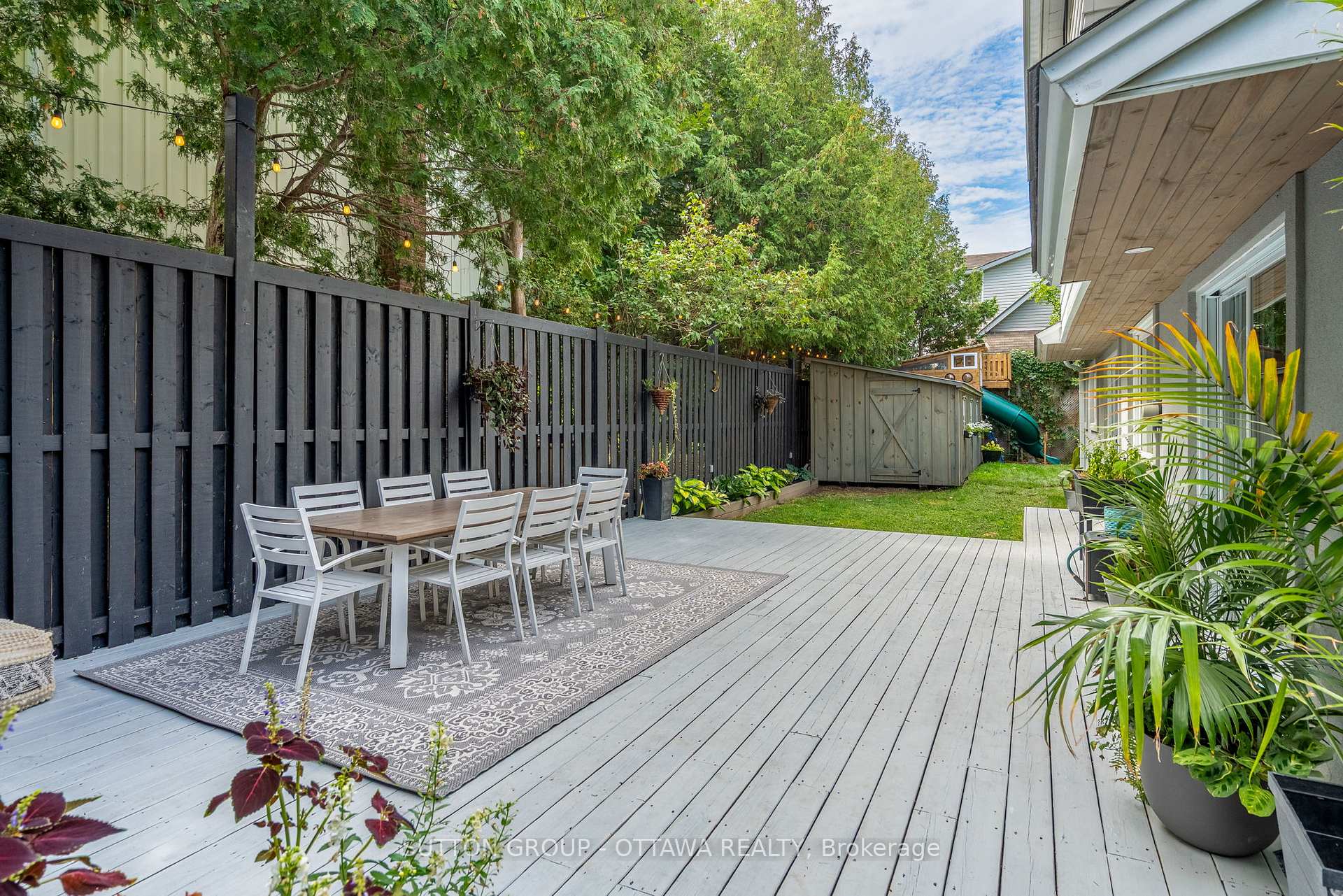 Photo 40 of 100 Monterey Drive, Ottawa, Leslie Park — HOMEH