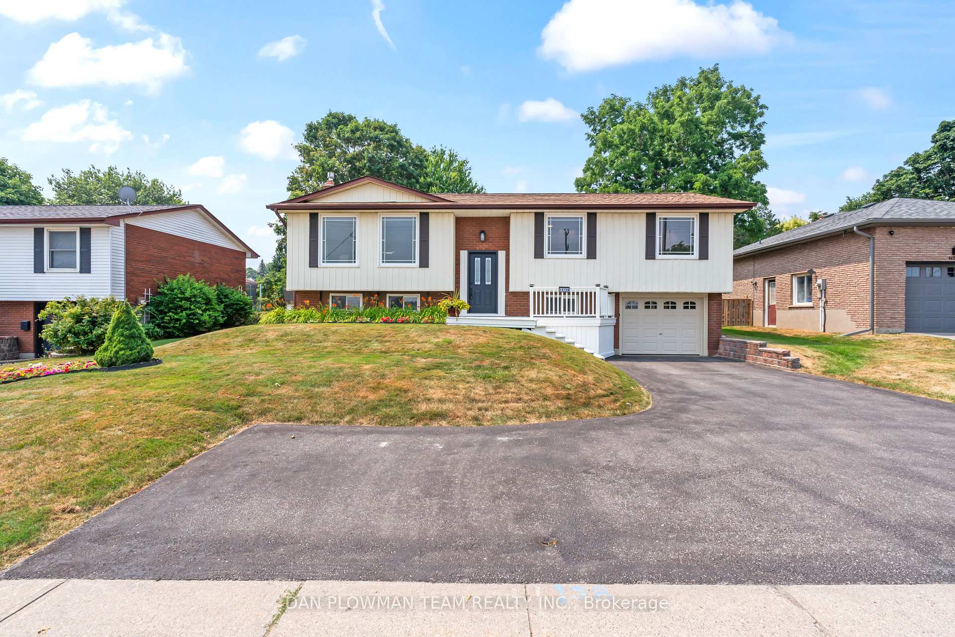 Photo 2 of 14724 Simcoe Street, Scugog, Port Perry — HOMEH