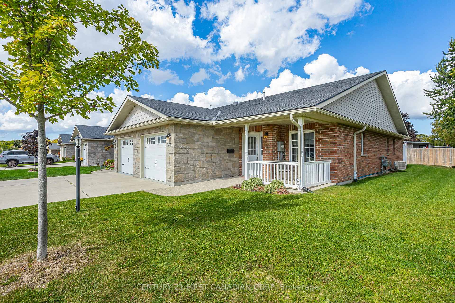 Photo 4 of 24 Devon Drive, South Huron, Exeter — HOMEH