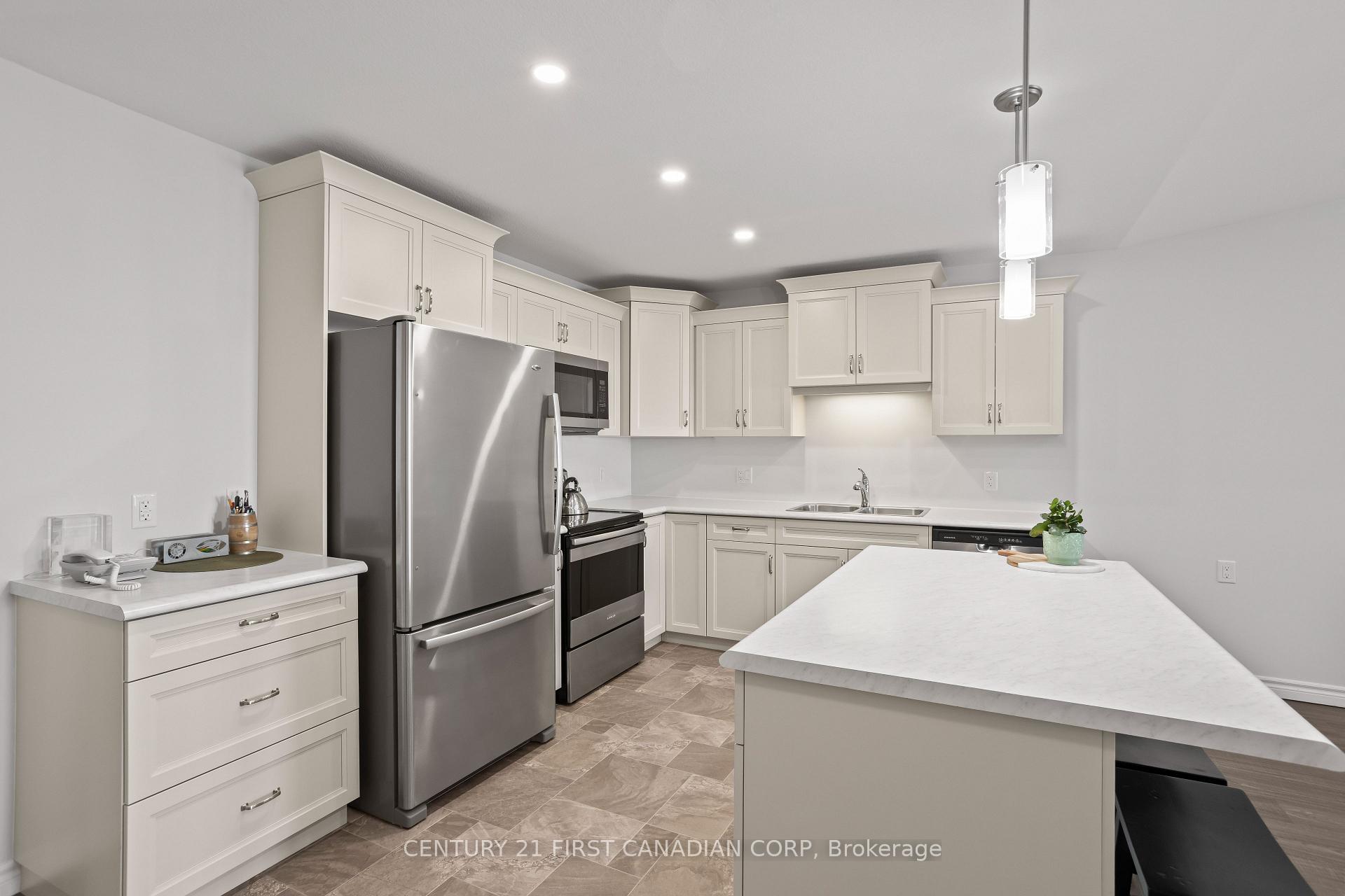Photo 14 of 24 Devon Drive, South Huron, Exeter — HOMEH