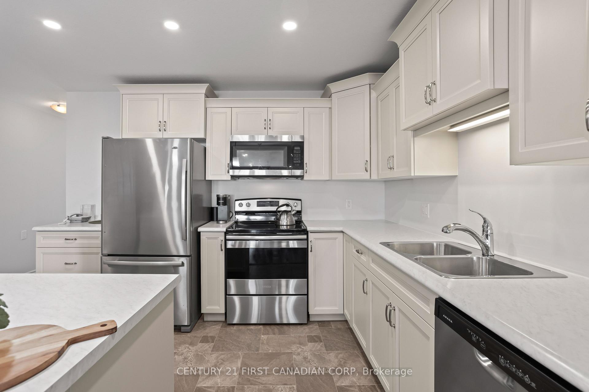 Photo 17 of 24 Devon Drive, South Huron, Exeter — HOMEH