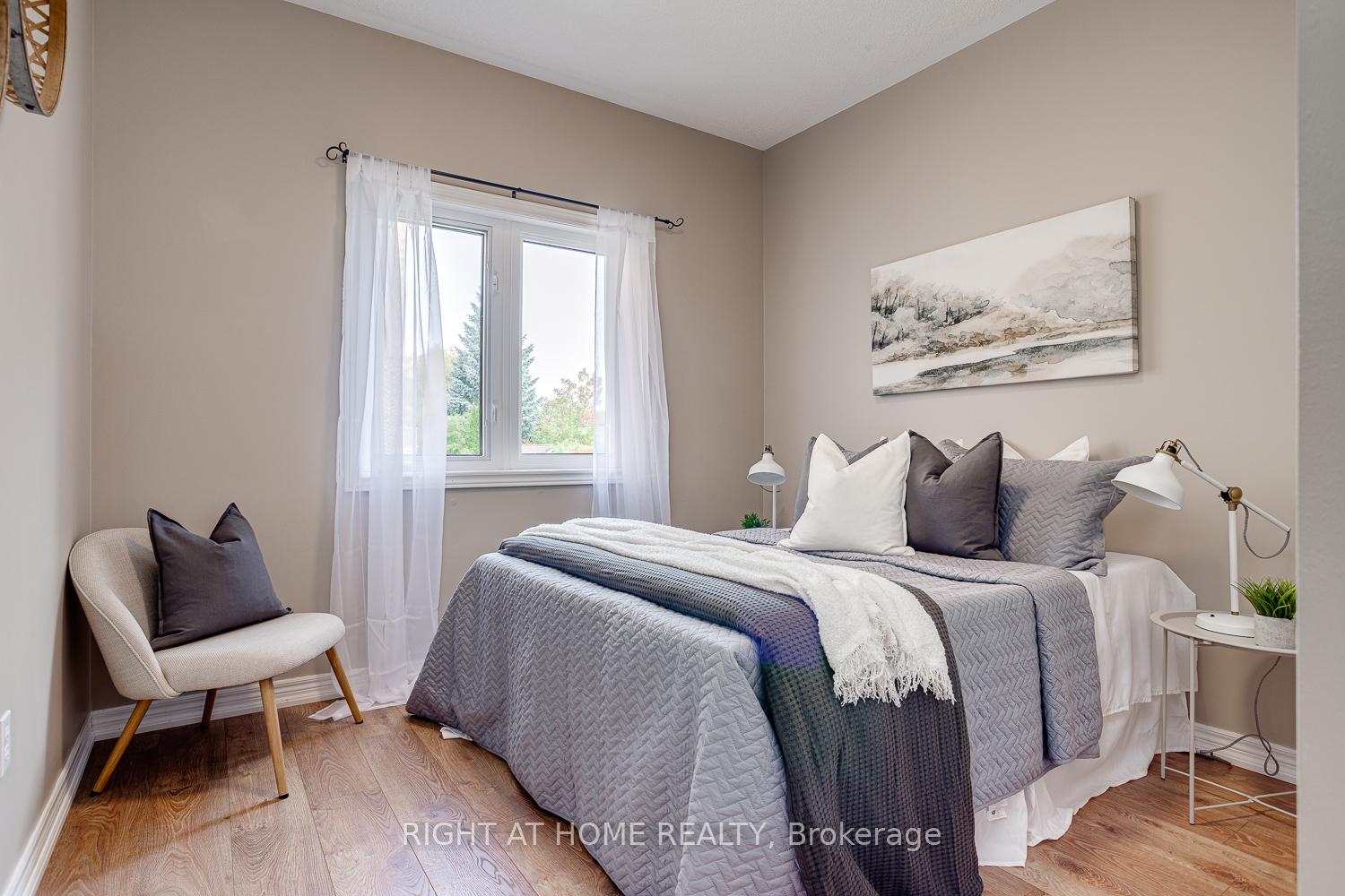 Photo 21 of 100 Earl Cuddie Boulevard, Scugog, Port Perry — HOMEH