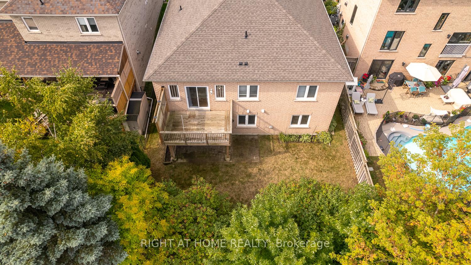 Photo 26 of 100 Earl Cuddie Boulevard, Scugog, Port Perry — HOMEH