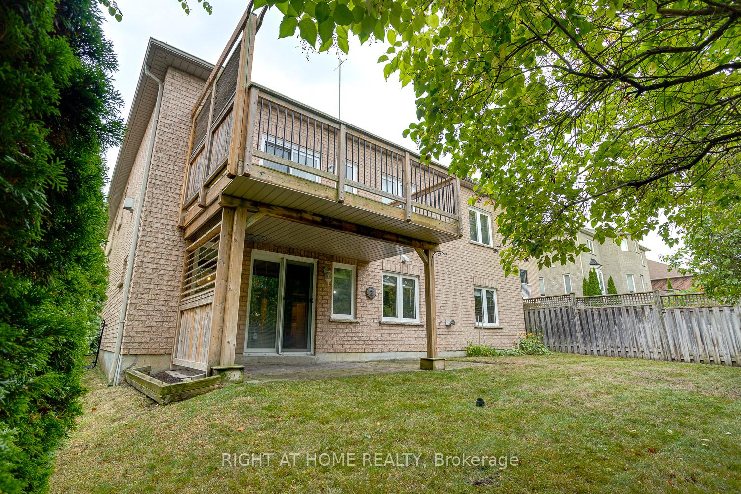 Photo 27 of 100 Earl Cuddie Boulevard, Scugog, Port Perry — HOMEH