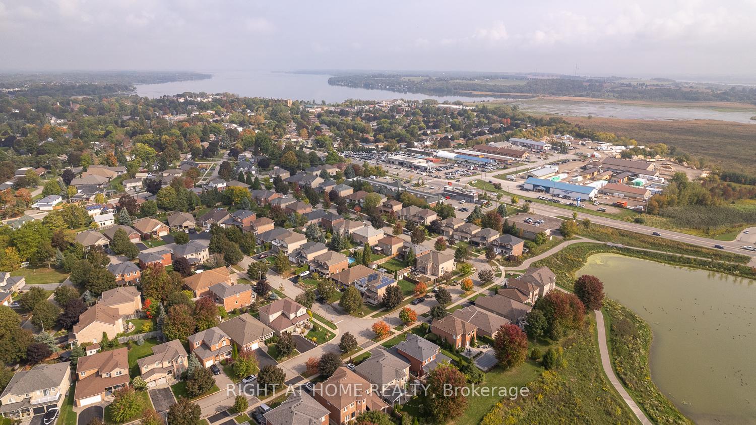 Photo 30 of 100 Earl Cuddie Boulevard, Scugog, Port Perry — HOMEH