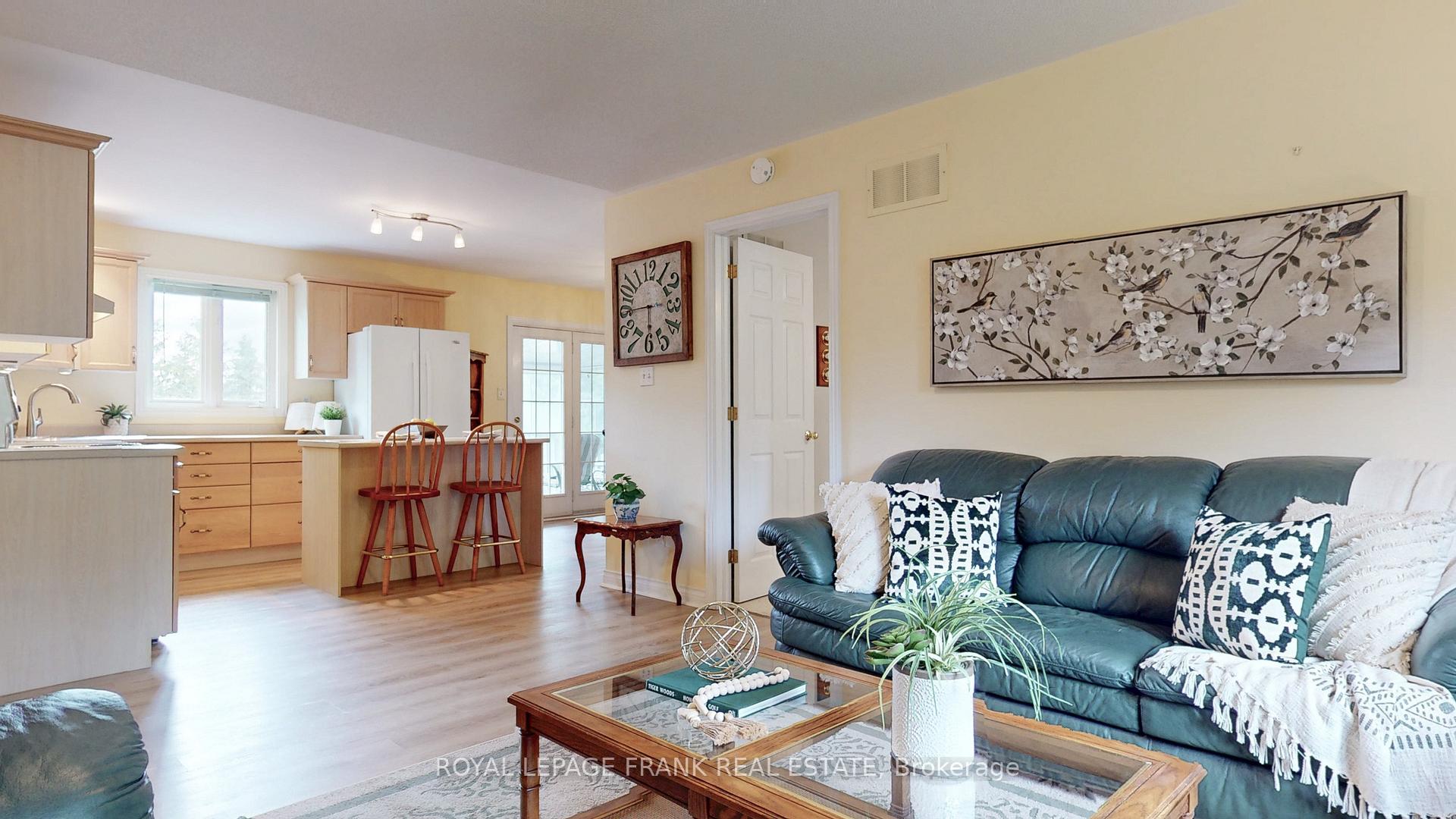 Photo 24 of 28 Palace Street, Scugog, Rural Scugog — HOMEH