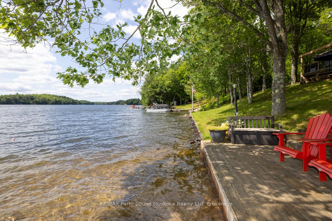 Photo 5 of 8 Ralph's Walkway, Seguin — HOMEH