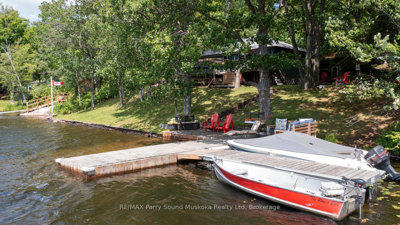 Photo 33 of 8 Ralph's Walkway, Seguin — HOMEH