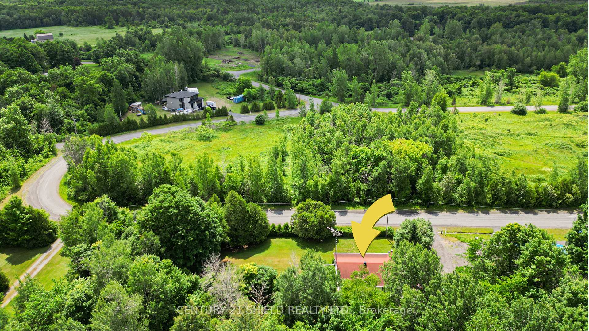 Photo 6 of 3842 Lakeside Drive, South Glengarry, South Glengarry (Lancaster) Twp — HOMEH