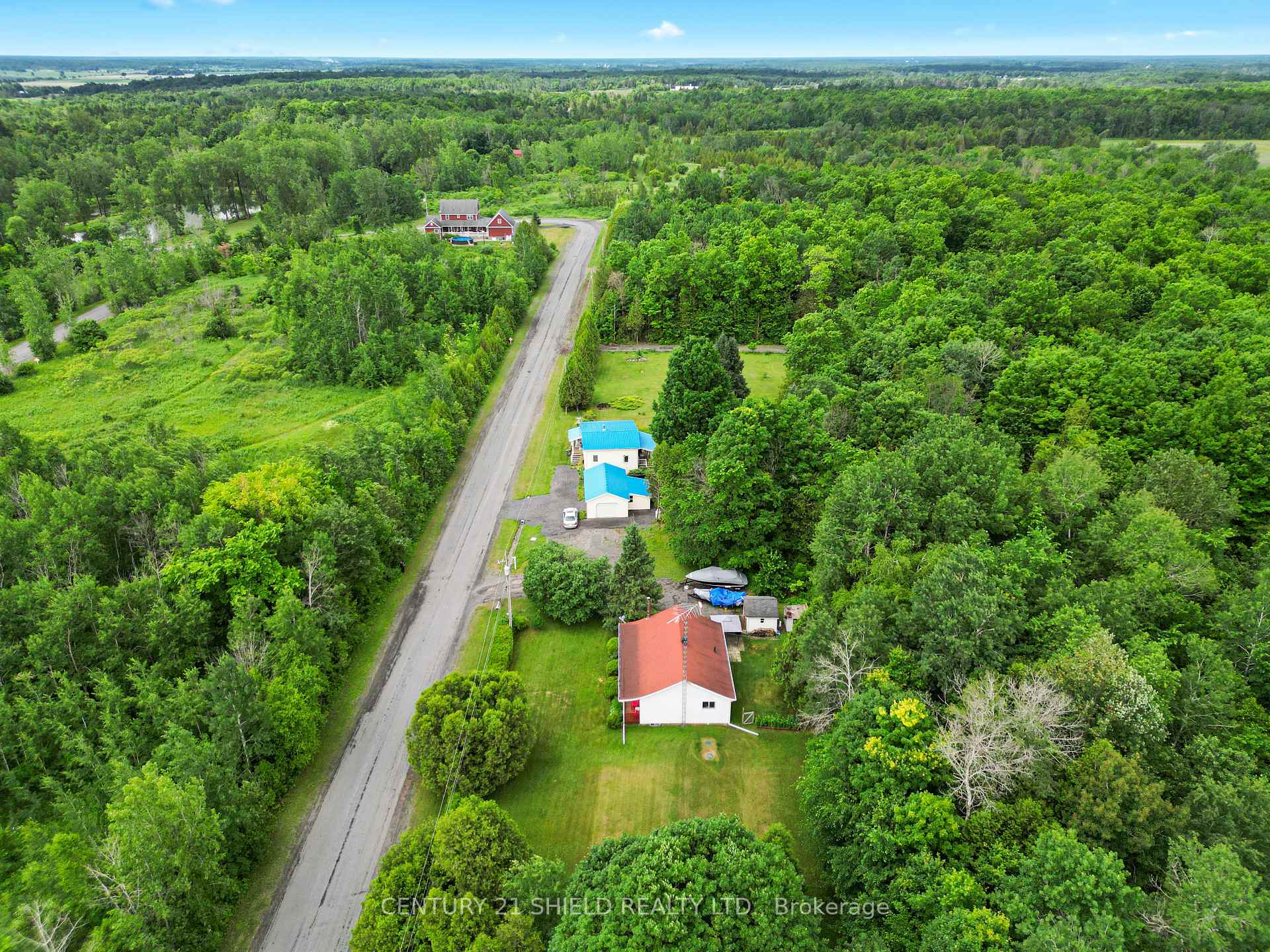 Photo 8 of 3842 Lakeside Drive, South Glengarry, South Glengarry (Lancaster) Twp — HOMEH