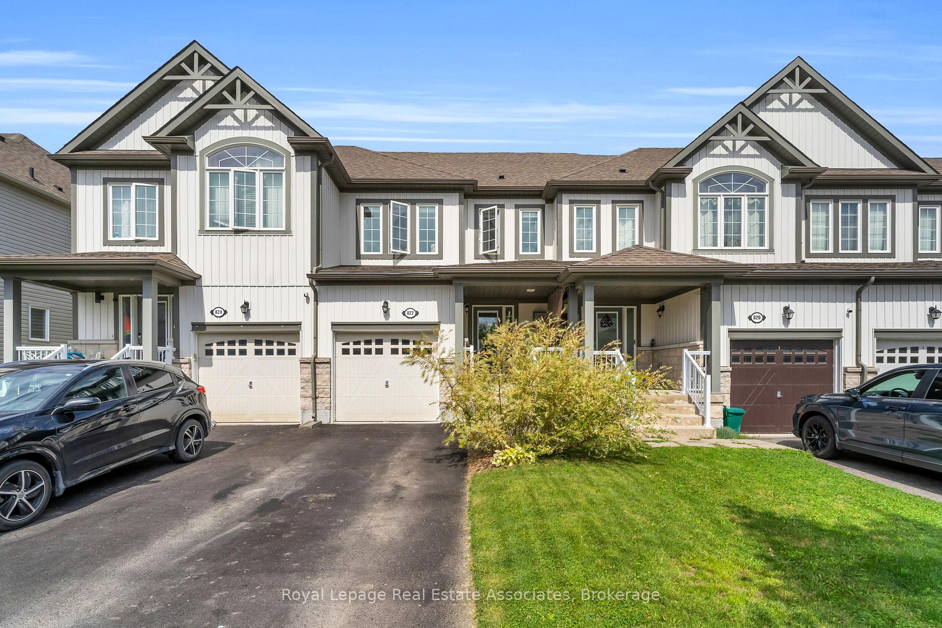 Photo 2 of 822 Cook Crescent, Shelburne — HOMEH
