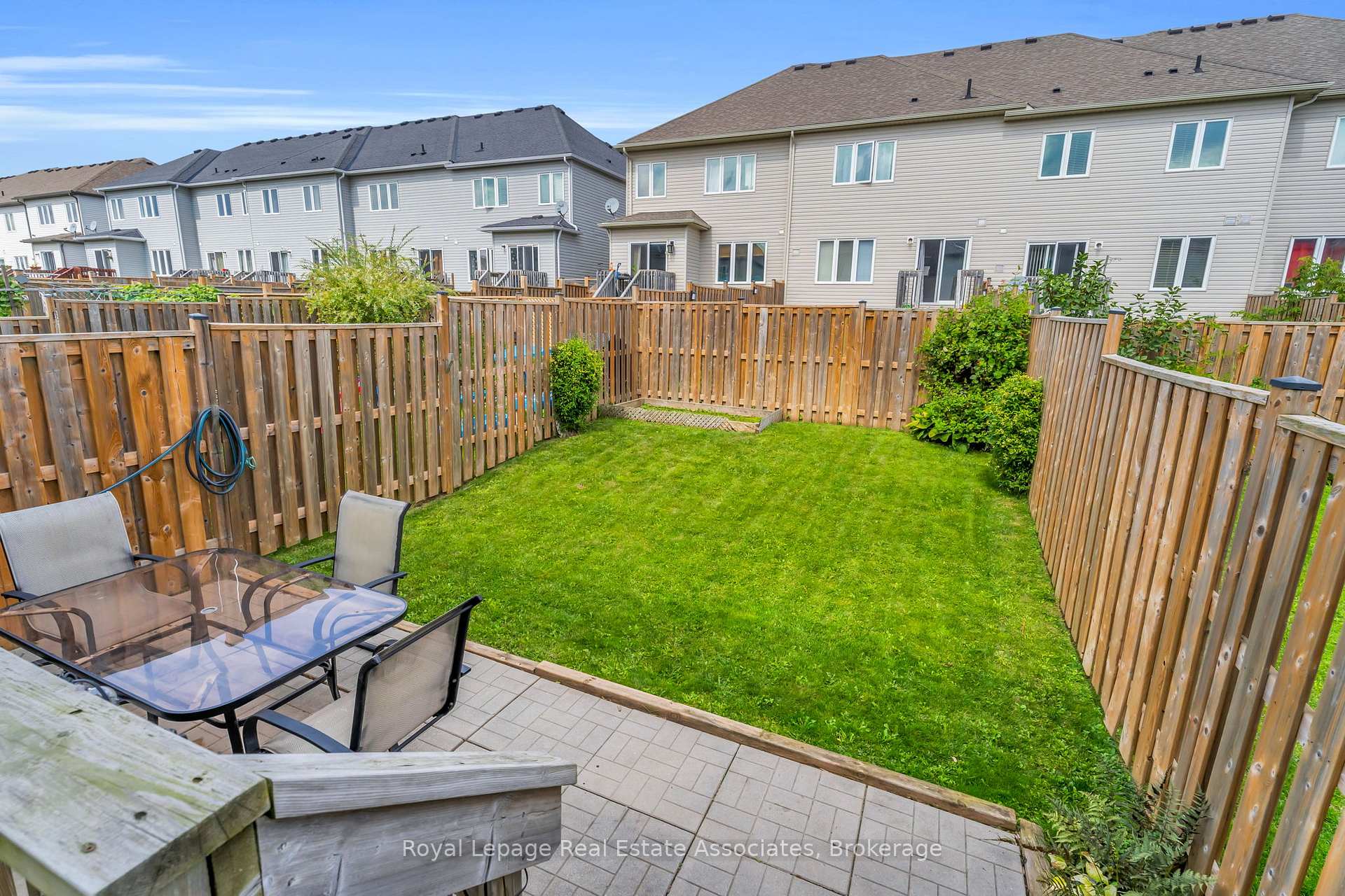 Photo 31 of 822 Cook Crescent, Shelburne — HOMEH