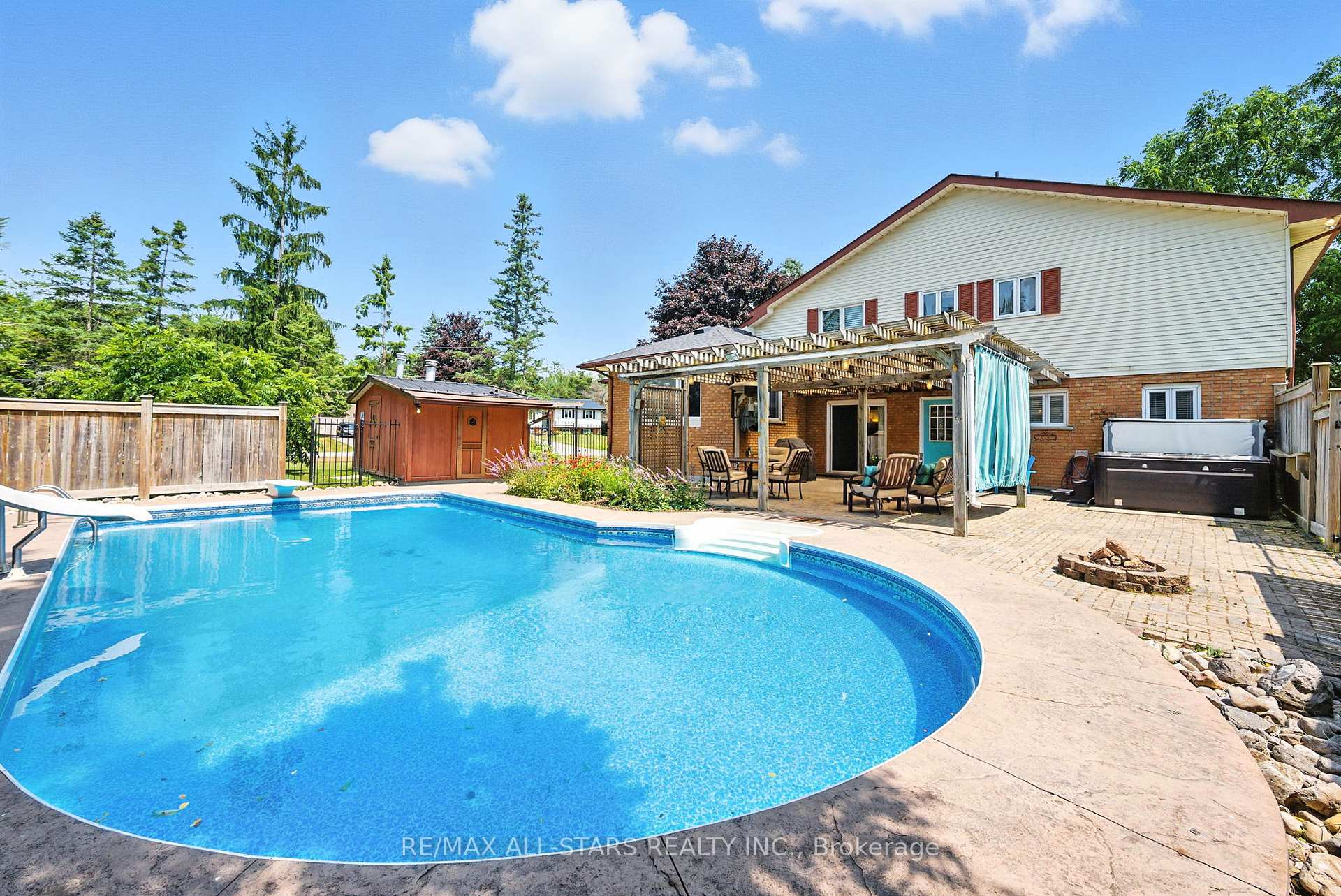 Photo 43 of 26 Carlan Drive, Scugog, Port Perry — HOMEH